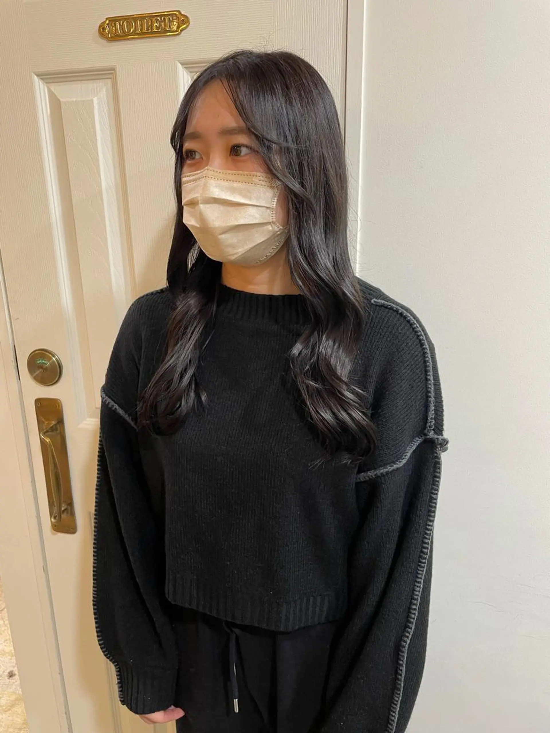 ロング カラー カット ヘアカラー トリートメント MIOベージュカラー 柔らかいカラーのヘアスタイル