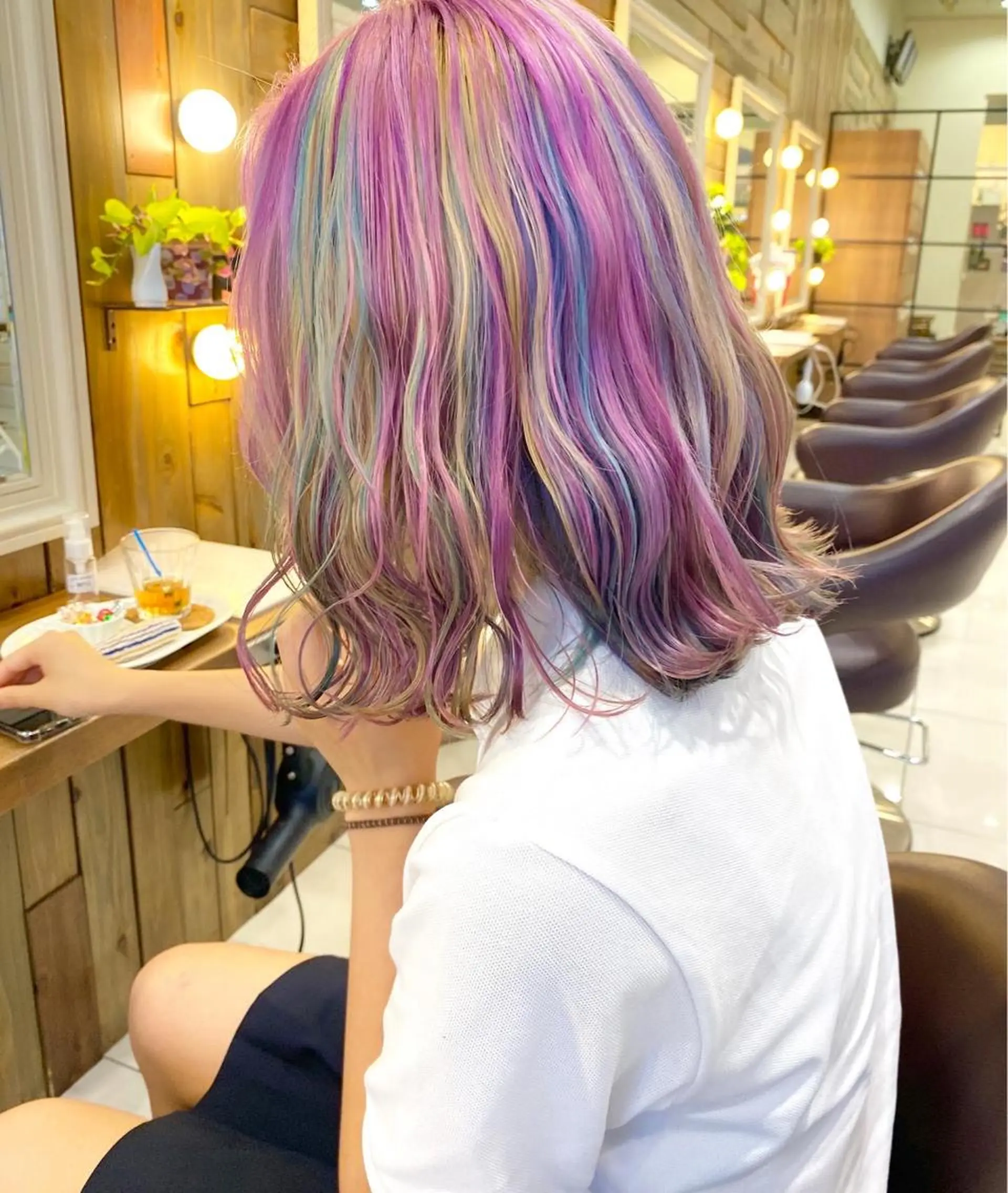 ミディアム カラー ユニコーンカラー riho/ブリーチ/ デザインカラー/辻堂のヘアスタイル