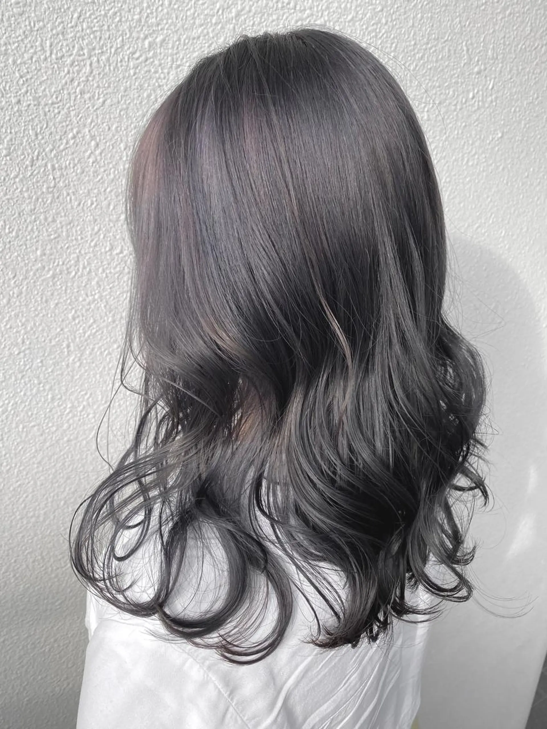 ミディアム カラー カット ヘアカラー トリートメント ブリーチ koheiのヘアスタイル