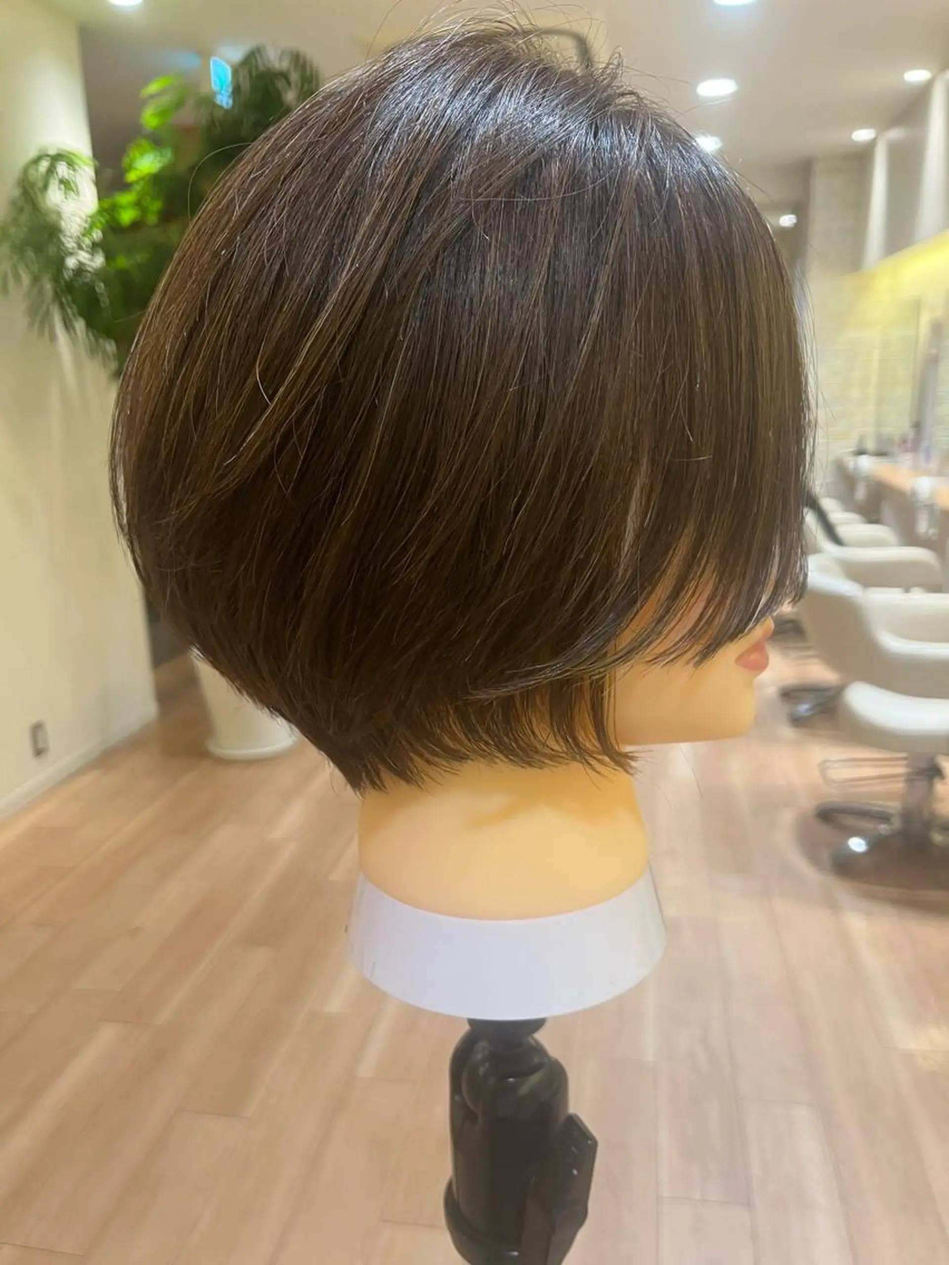 ショート ⬛️⬜️髪質改善⬛️ ⬜️藤川慎太郎のヘアスタイル