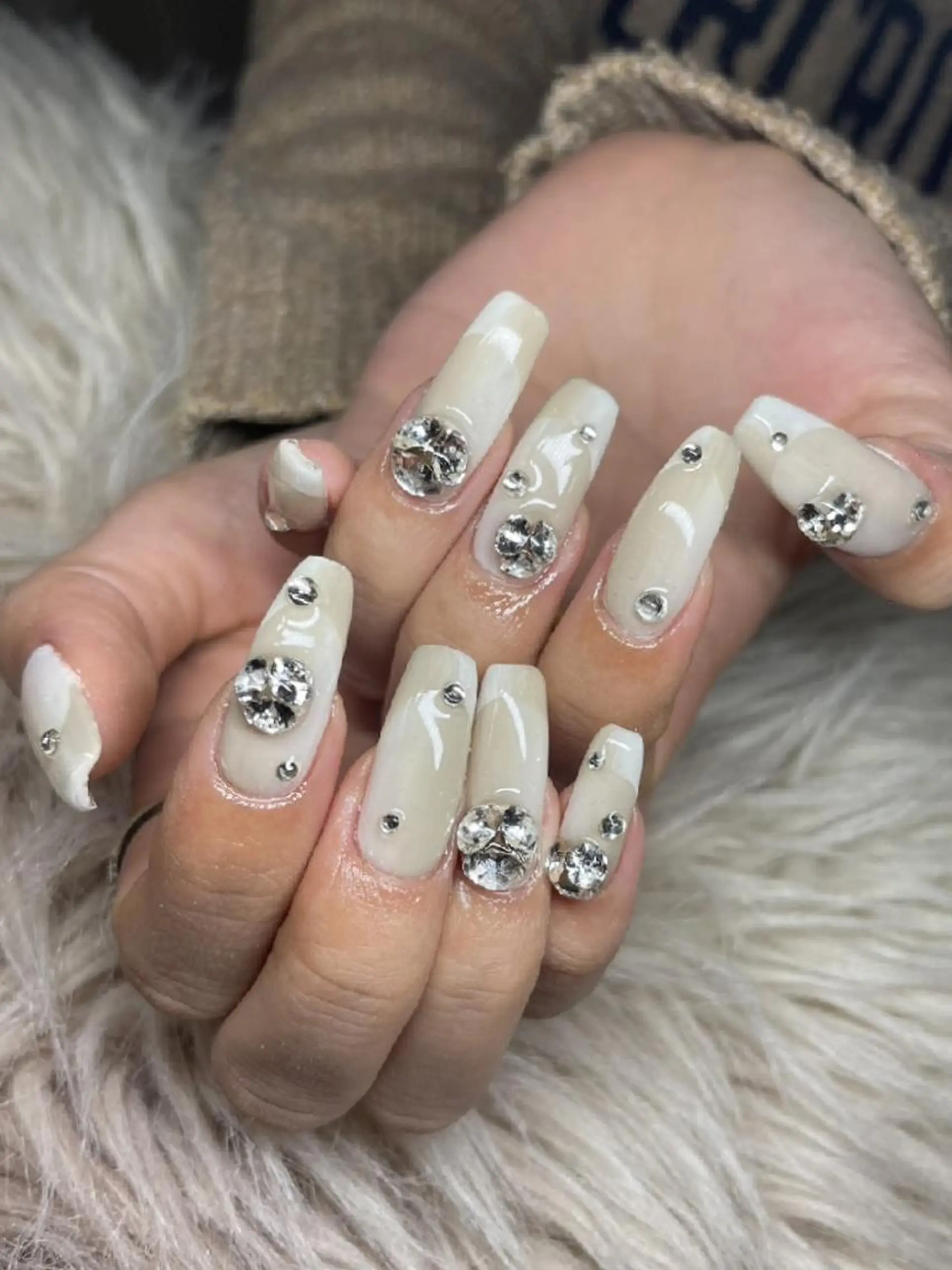 ネイル フットネイル フレンチネイル ジェルネイル 韓国ネイル マグネットネイル ハンドネイル nail salon fee（フィー）のネイルデザイン