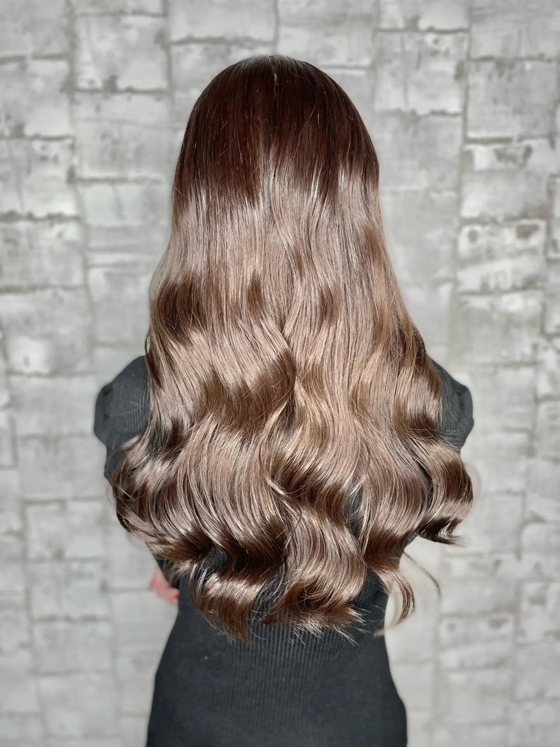 ロング カラー ブリーチ 透明感カラー デート 今井 勝也のヘアスタイル