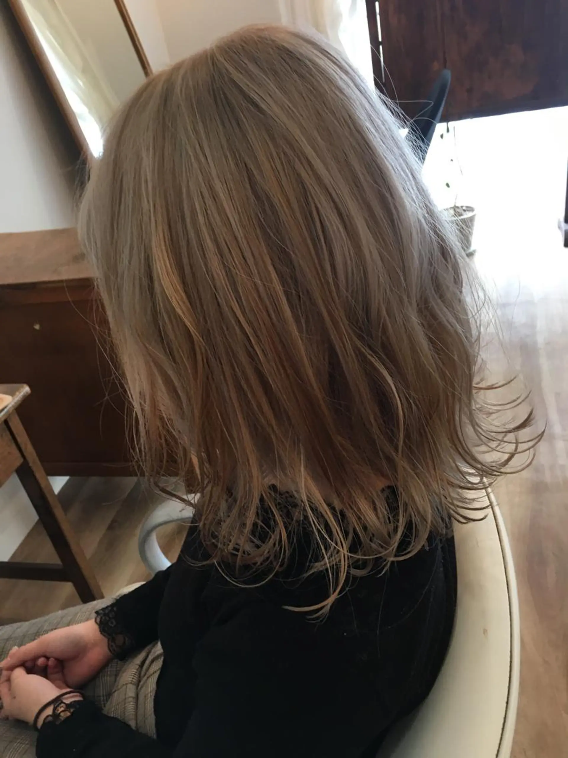 セミロング 嶋崎 啓人のヘアスタイル
