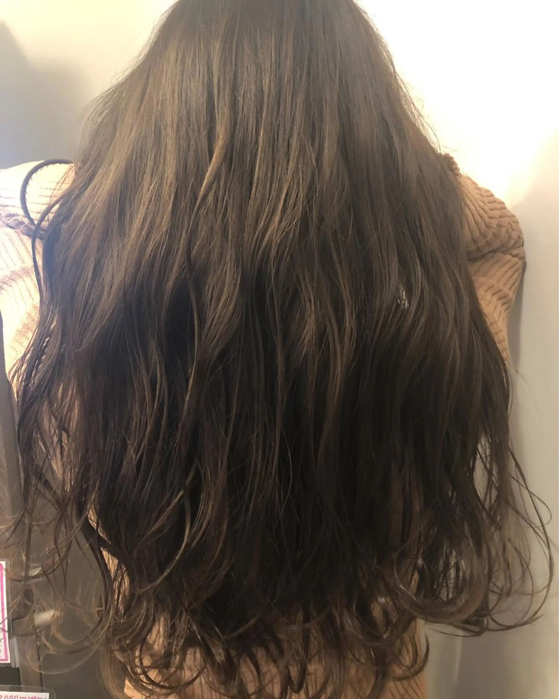 ロング カラー 岡田 拓也のヘアスタイル