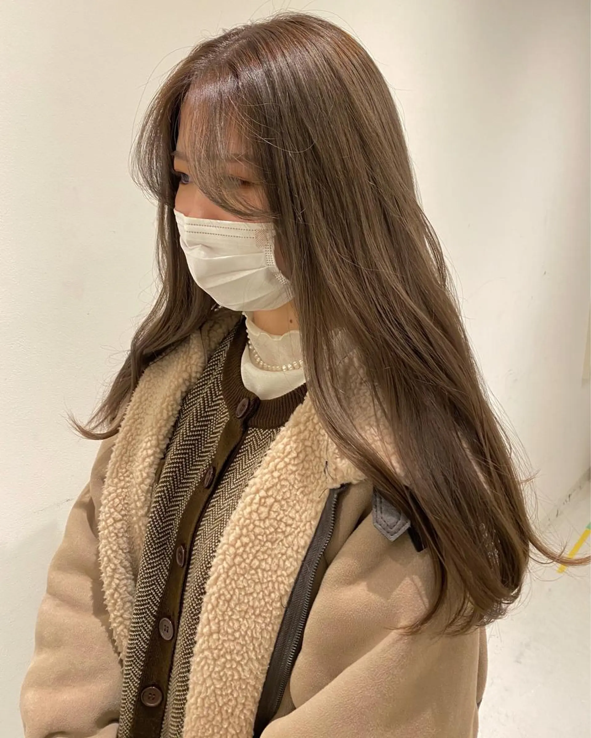 ロング カラー ベージュカラー ハイトーンカラー ハイトーンベージュ ヘアカラー アオイ🩵暖色 /まろやかカラーのヘアスタイル