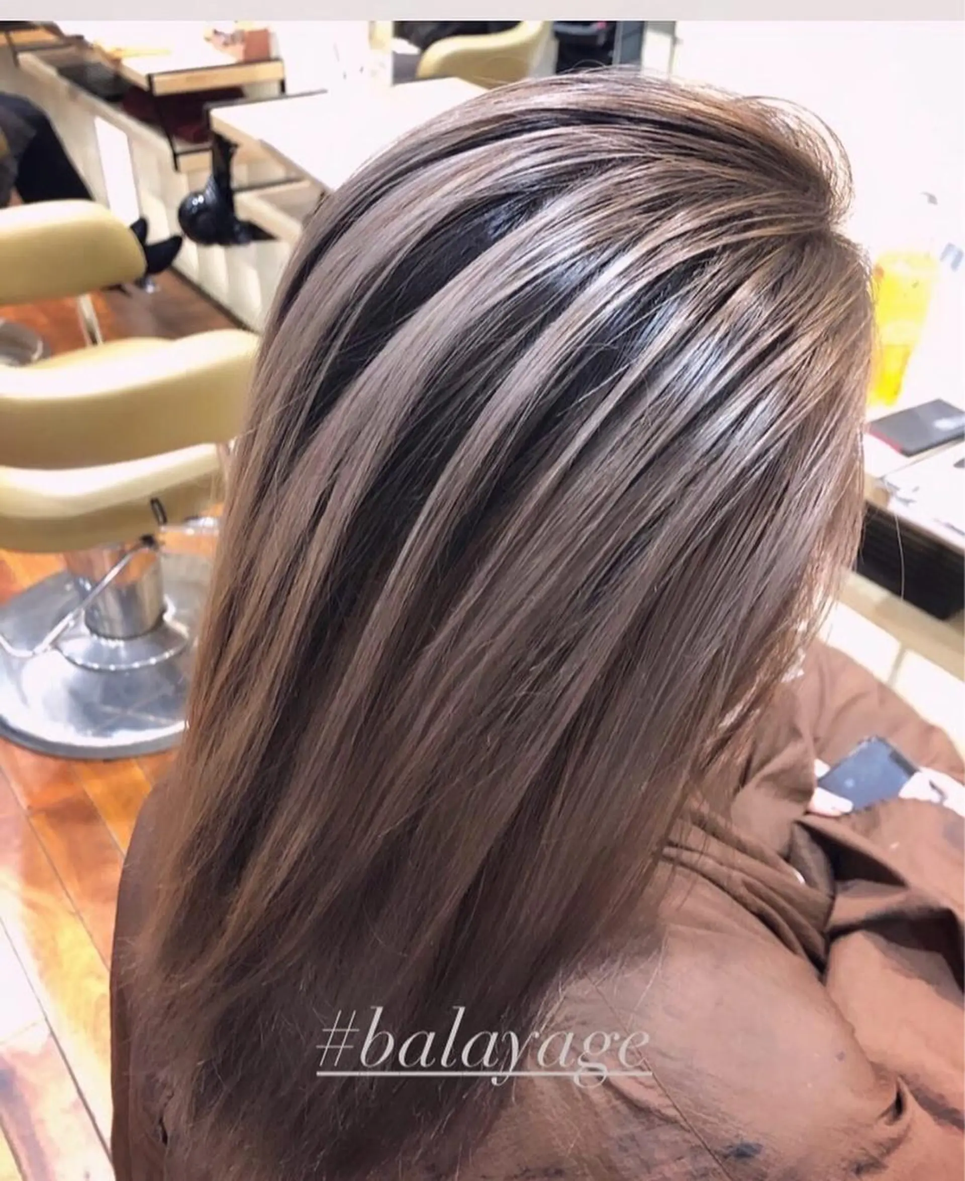 ロング カラー 髪質改善⭐️ 桜場のヘアスタイル