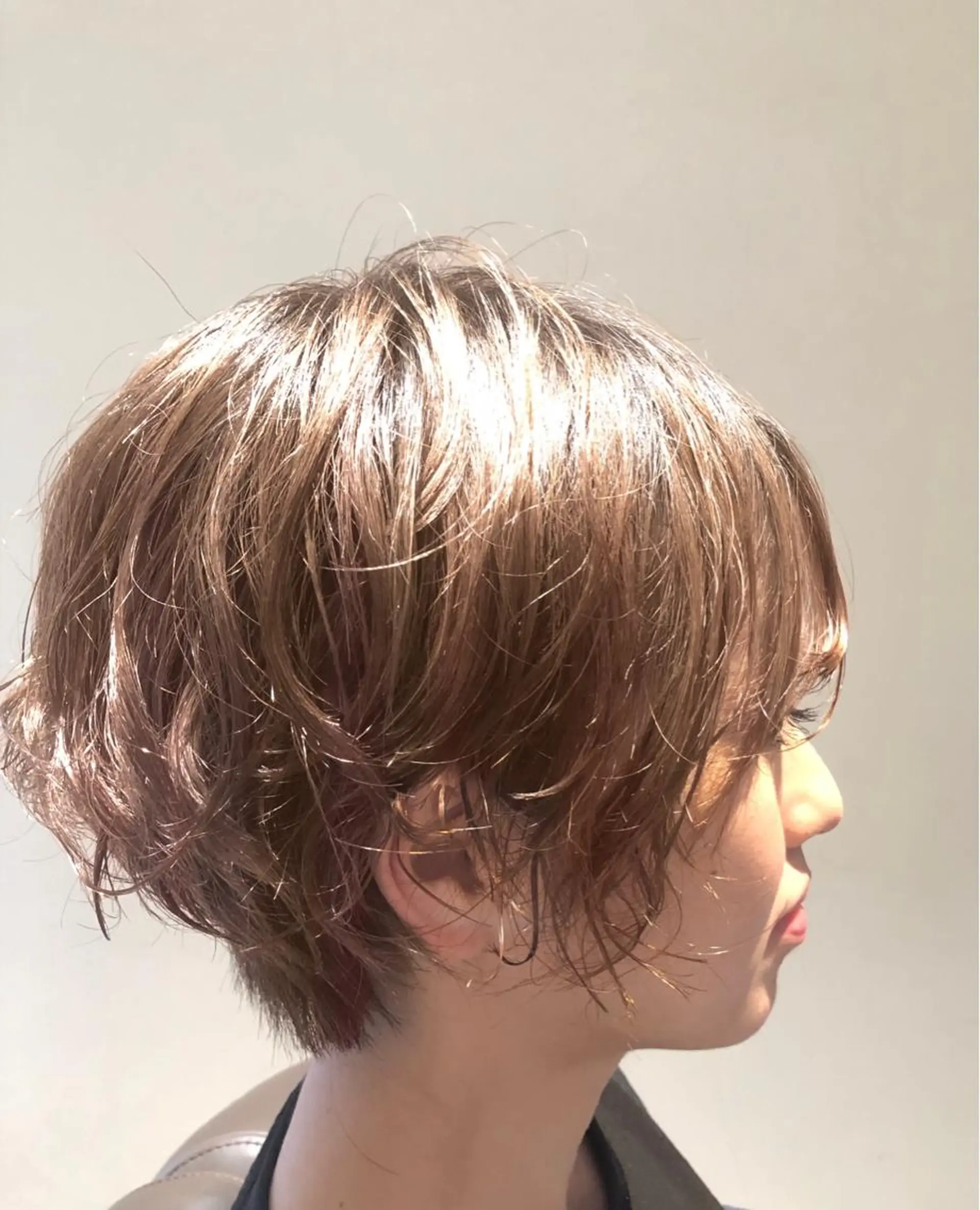 ショート カット ヘアカラー トリートメント 菊池 幹のヘアスタイル