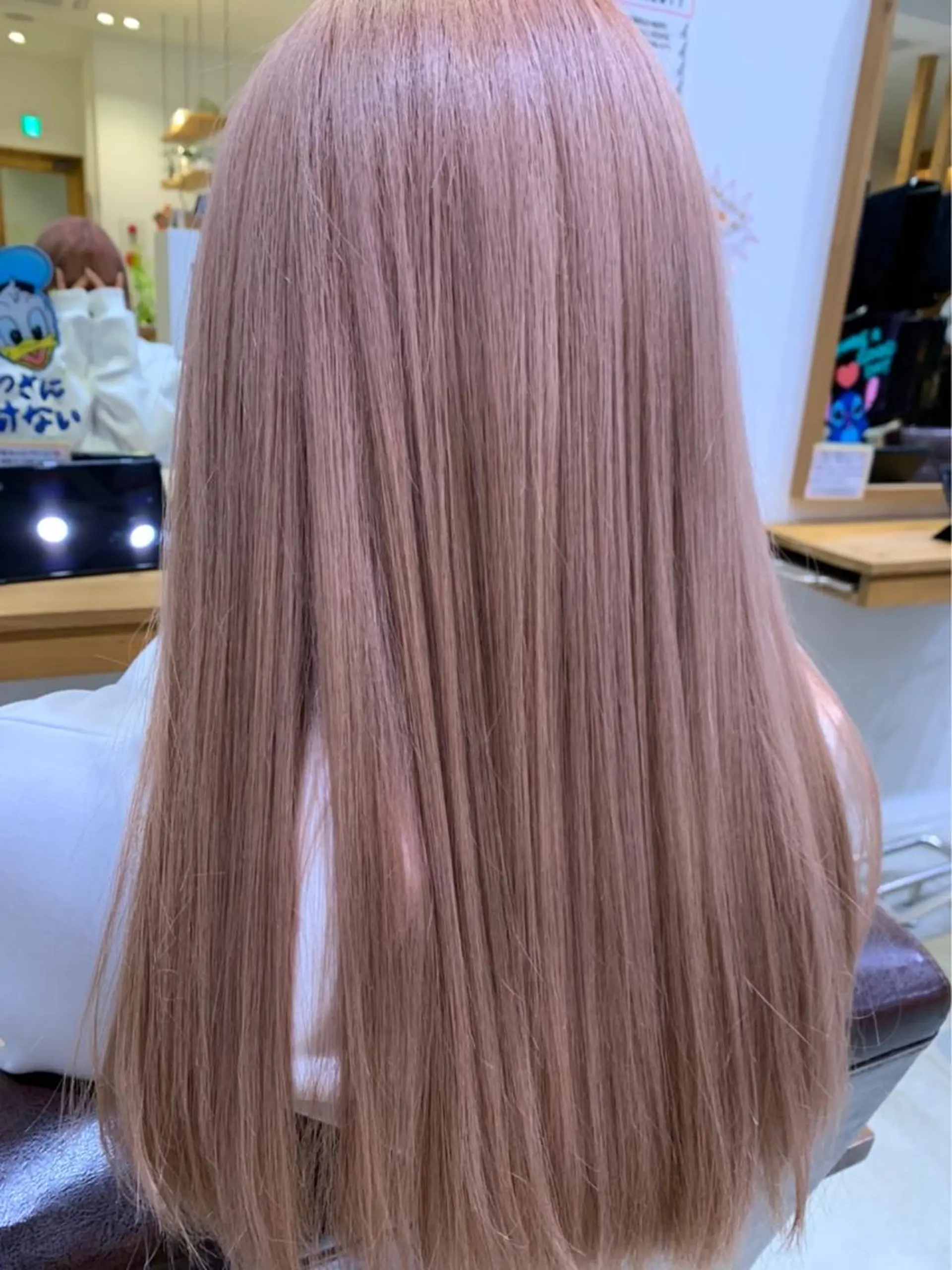 ロング カラー 川口 絵理のヘアスタイル