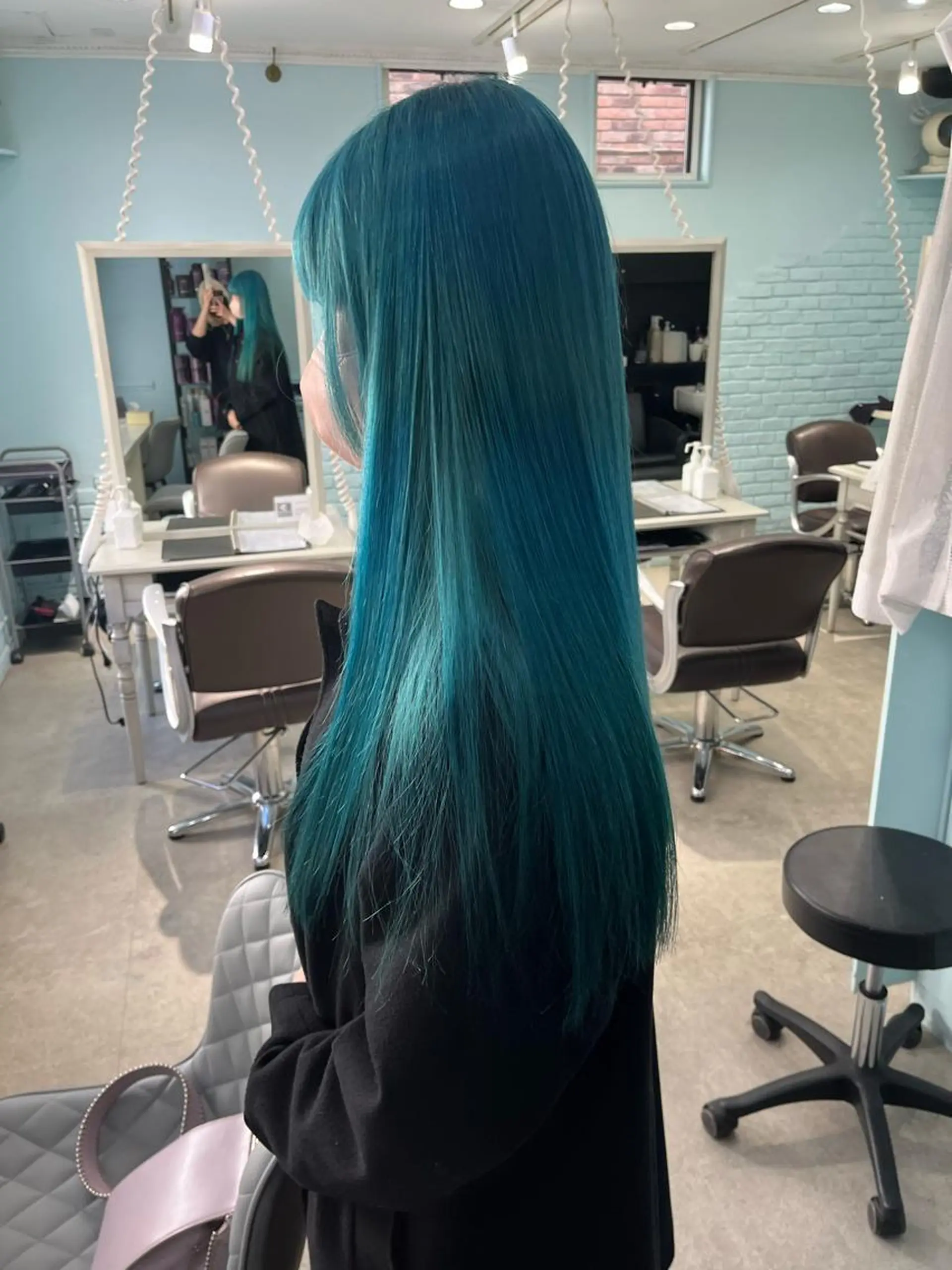 ロング カラー ヘアアレンジ ヘアカラー トリートメント ヘアセット 🩶【推しハイトーン 】yuzu🩶のヘアスタイル