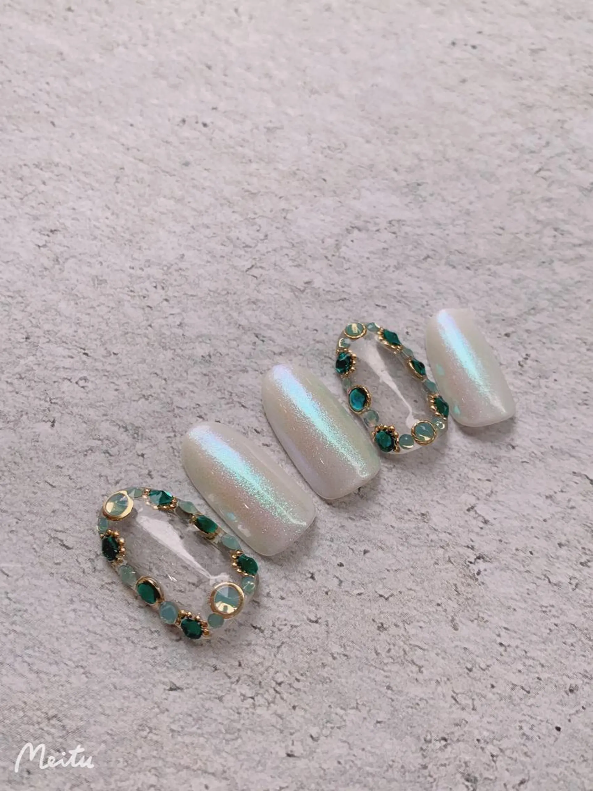 ネイル ハンドネイル nail atelier  new moon所属・デザイン可愛いサロン new moonのネイルデザイン