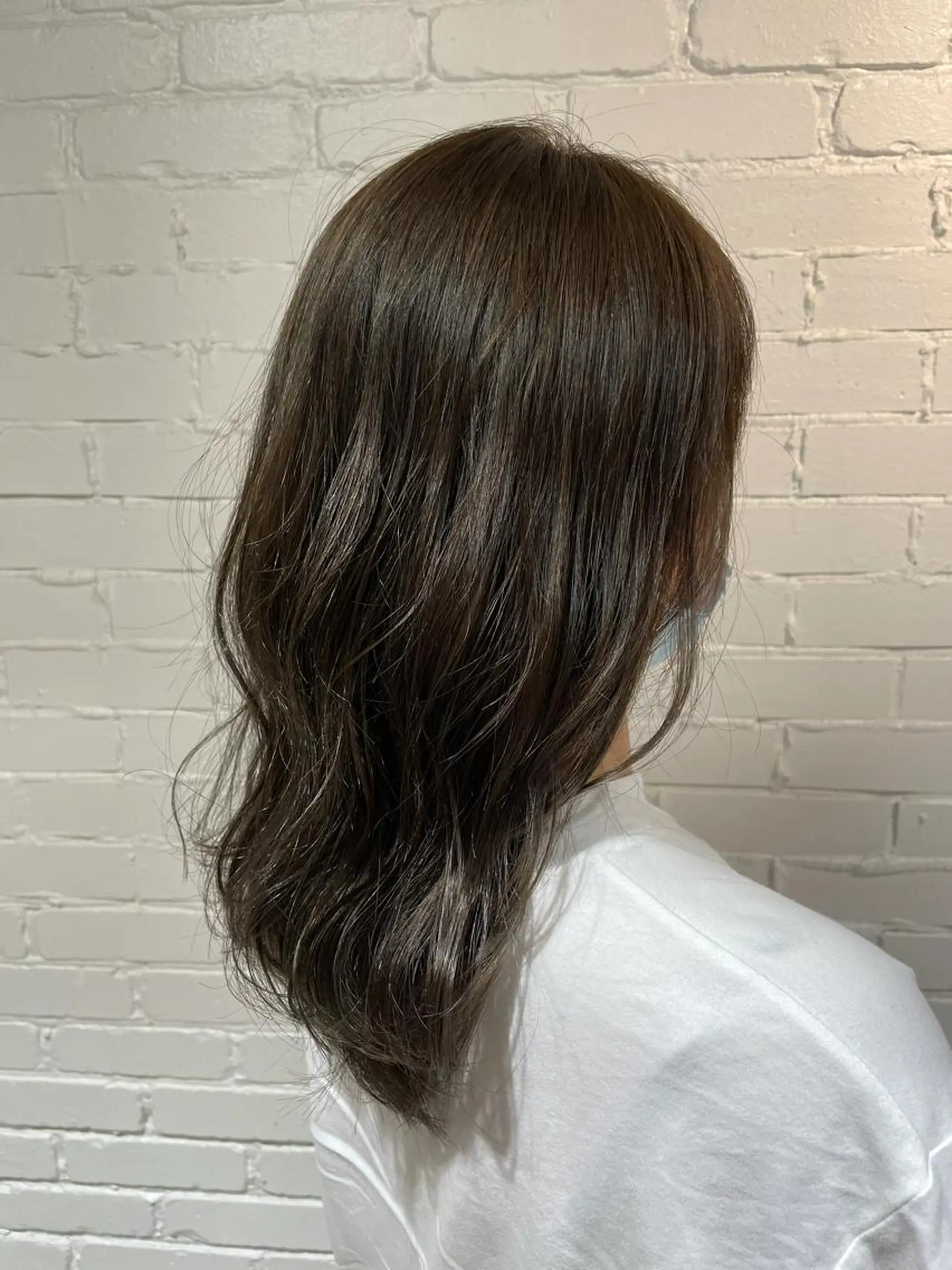 ロング カラー アッシュ ベージュカラー 透明感カラー 🩰韓国レイヤー🩷 艶カラー🌷小栁歩美のヘアスタイル