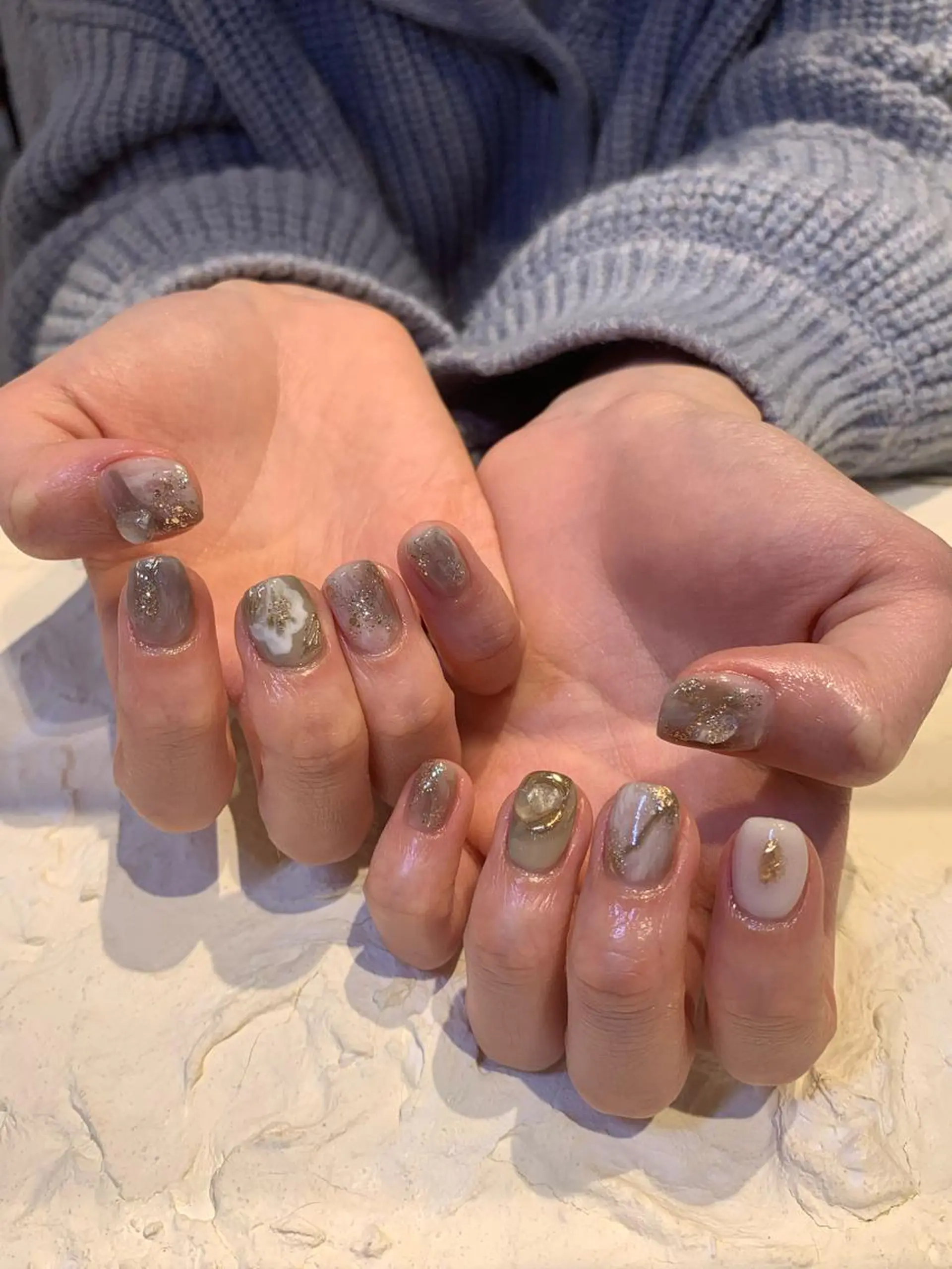 ネイル キラキラネイル マキノ ユイのネイルデザイン