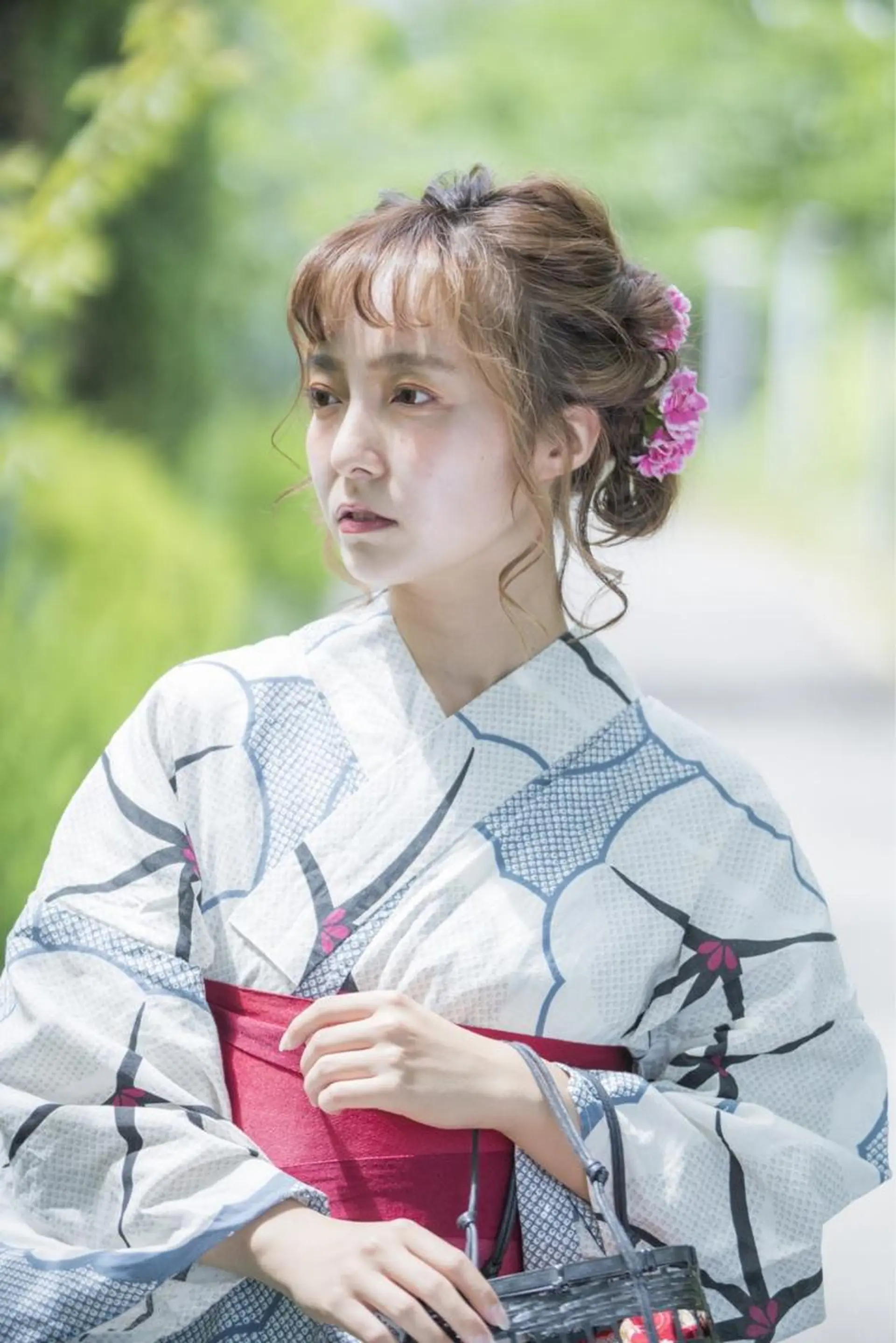 ミディアム カラー ヘアアレンジ 韓国ヘア ユイカのヘアスタイル
