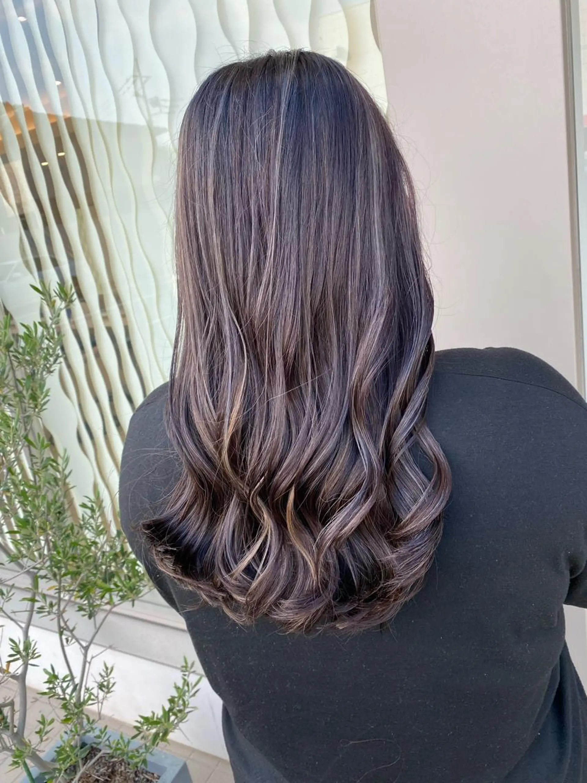 ロング カラー 吹田 駿 髪質改善縮毛矯正のヘアスタイル