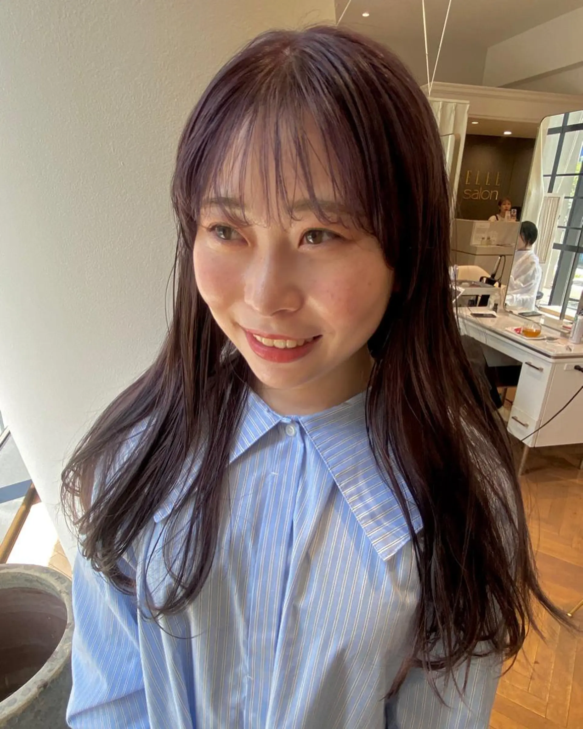 ロング カラー ブリーチ グレージュ ラベンダーカラー 増井 彩乃のヘアスタイル