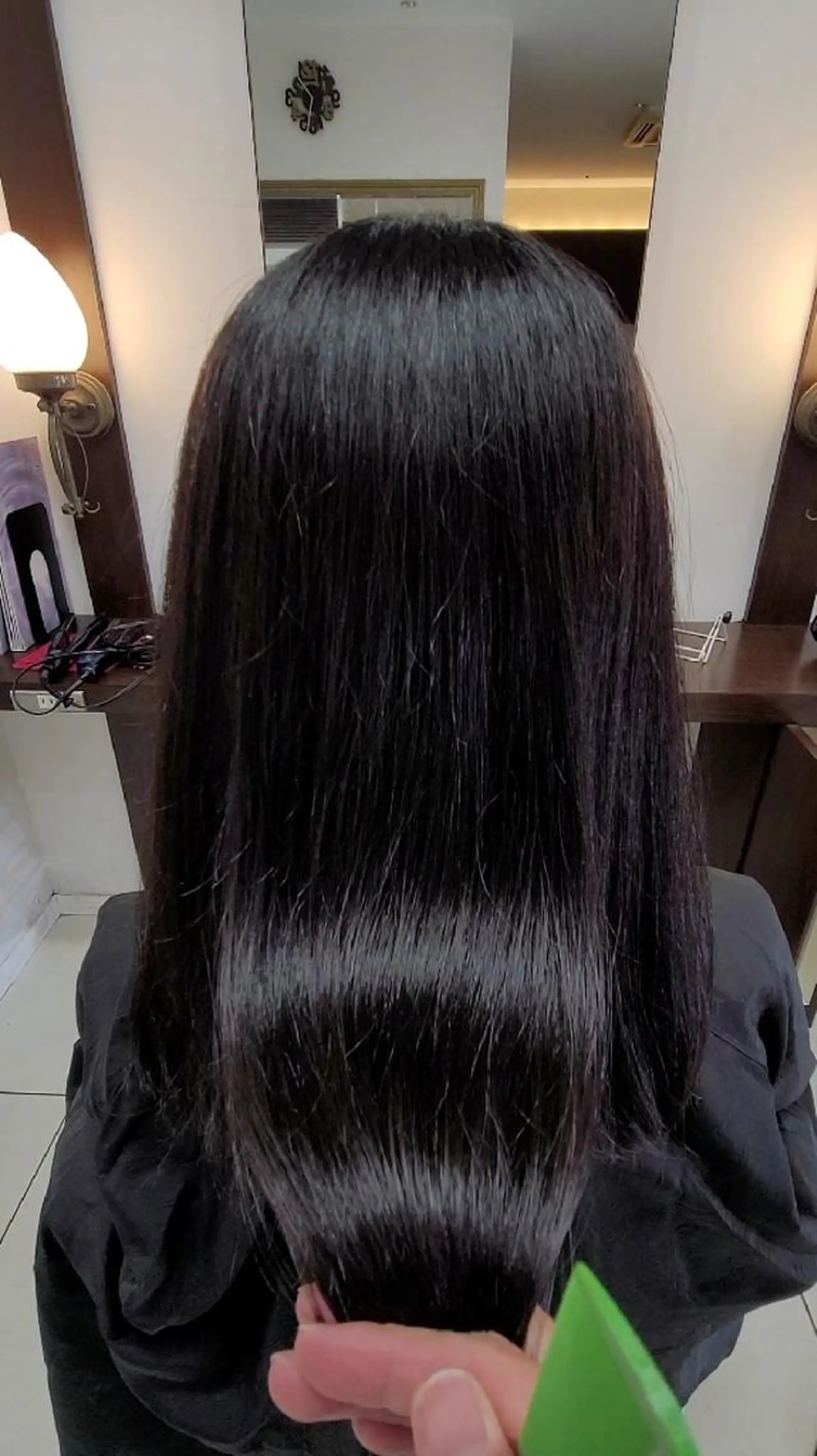 セミロング 縮毛矯正 トリートメント 石川 貴子のヘアスタイル