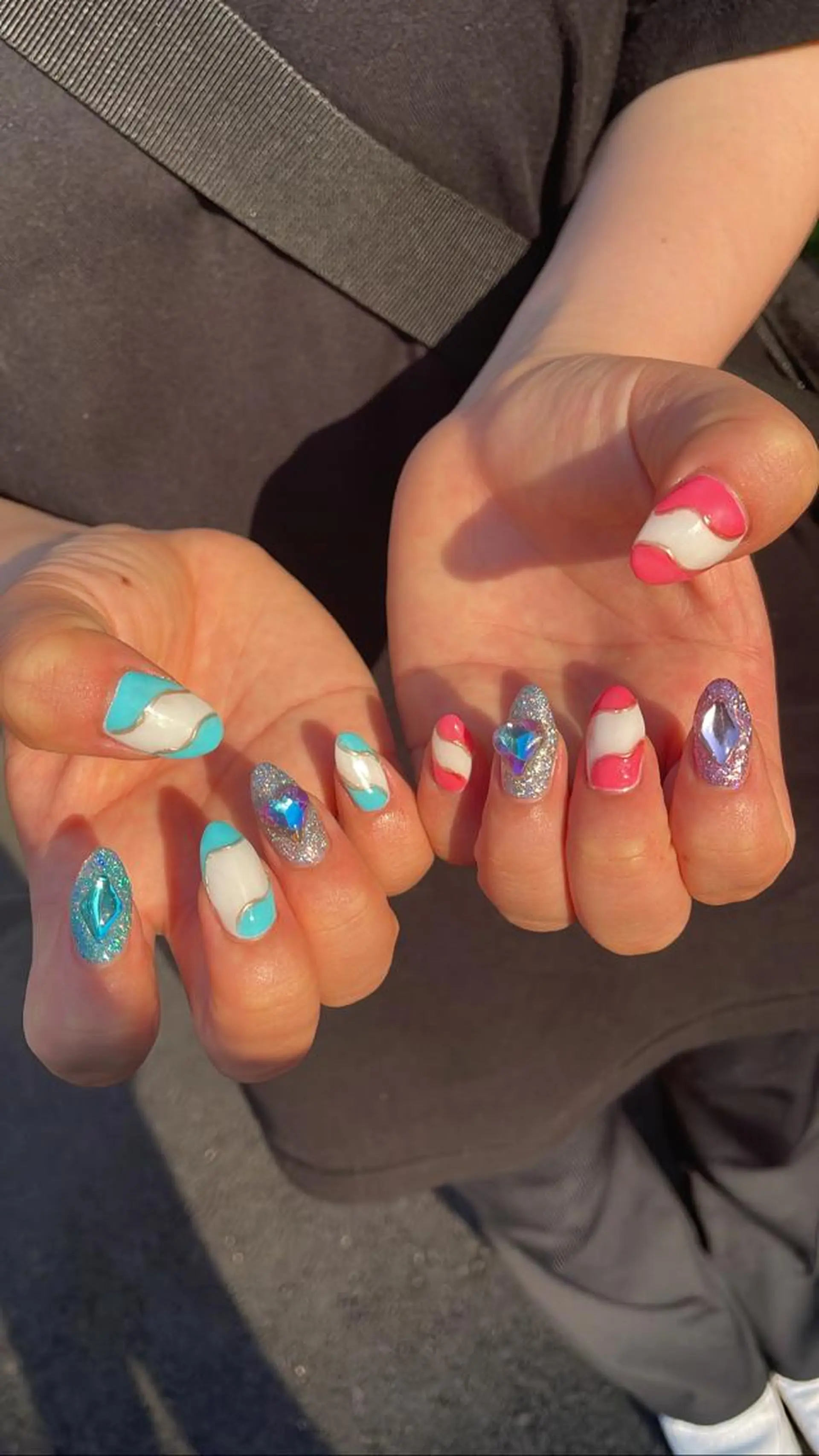 ネイル ハンドネイル shark_nail Aのネイルデザイン