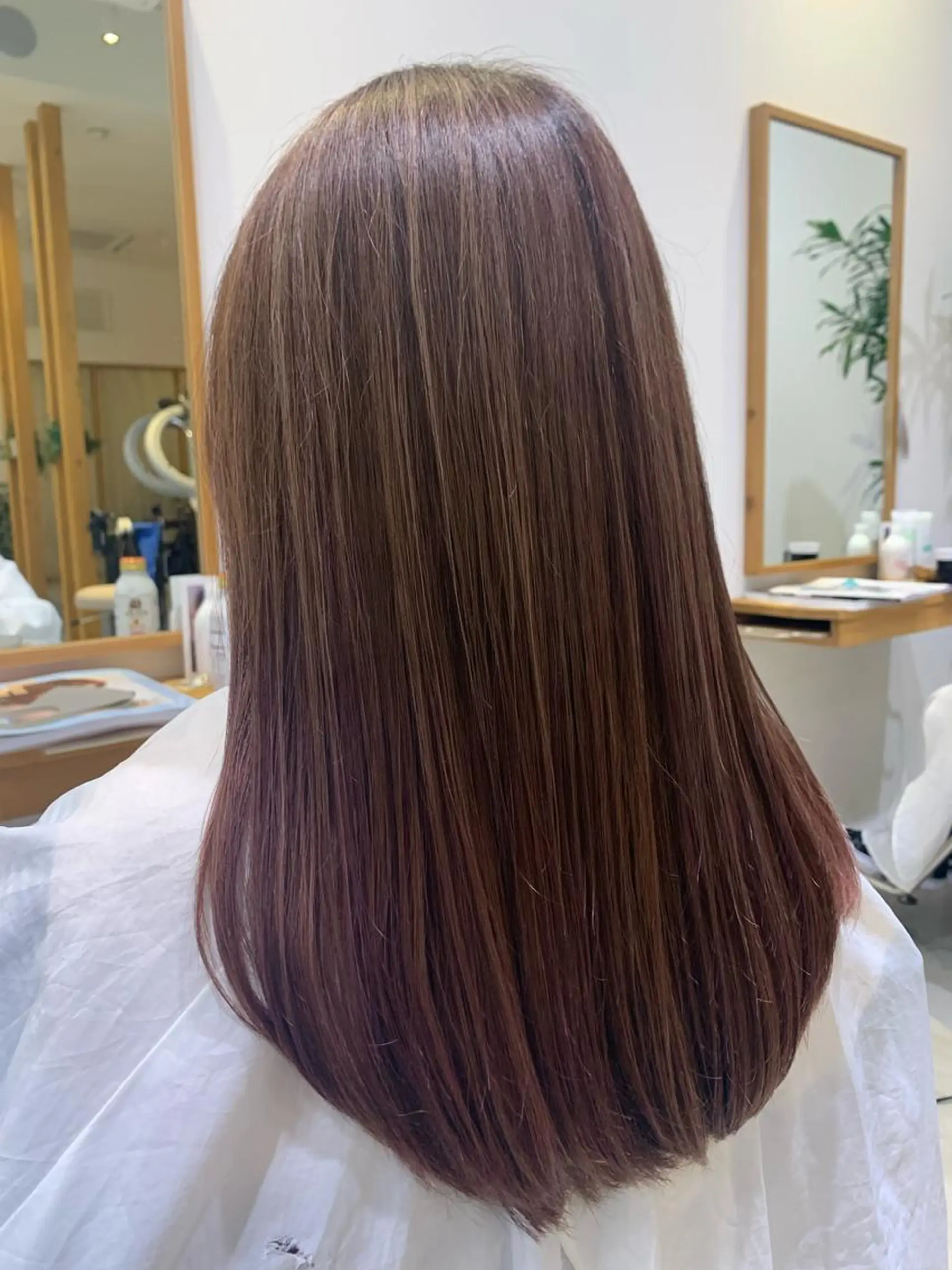 ロング トリートメント 川口 絵理のヘアスタイル