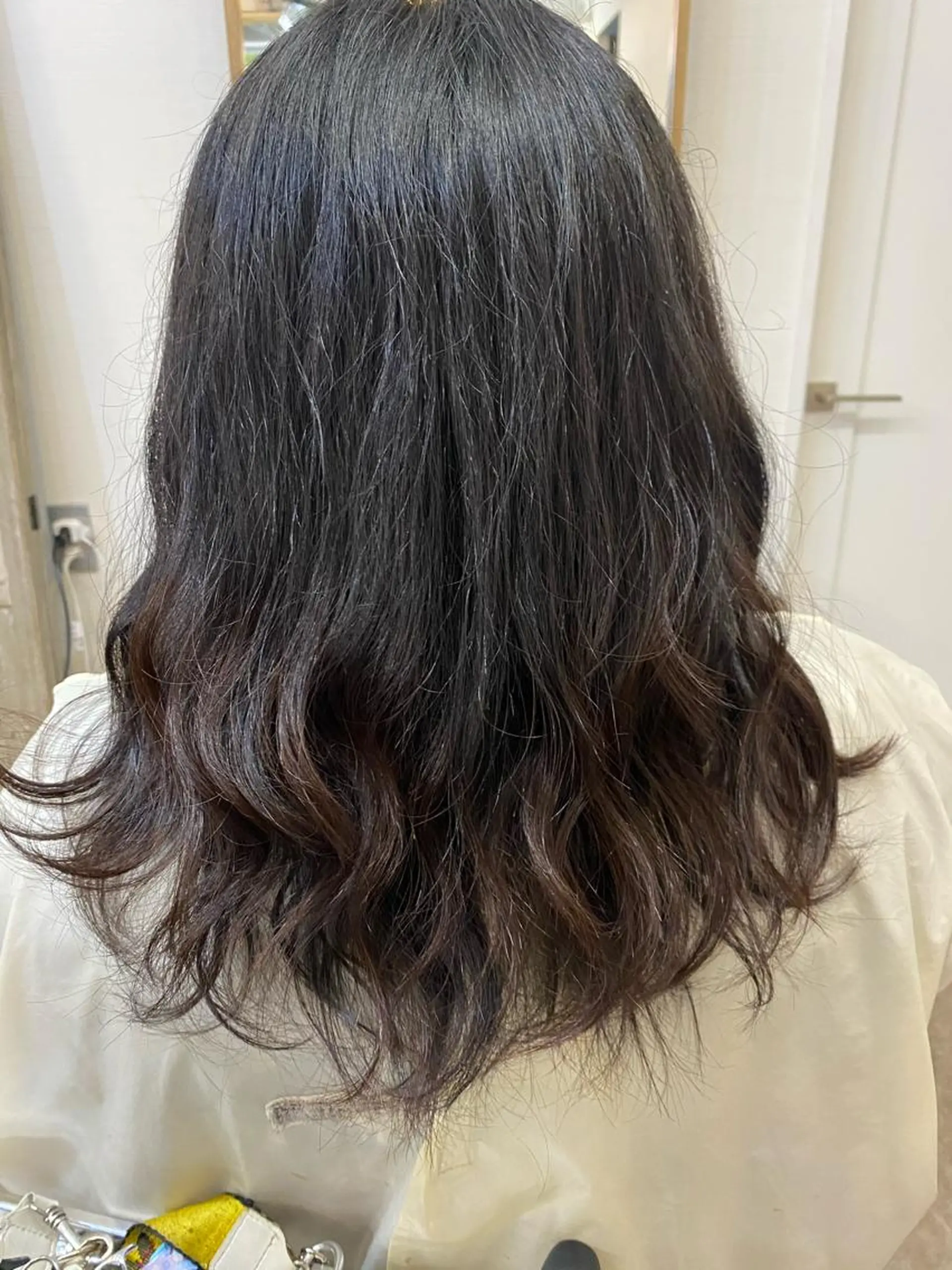 セミロング カラー くせ毛多毛特化 高橋　淳のヘアスタイル