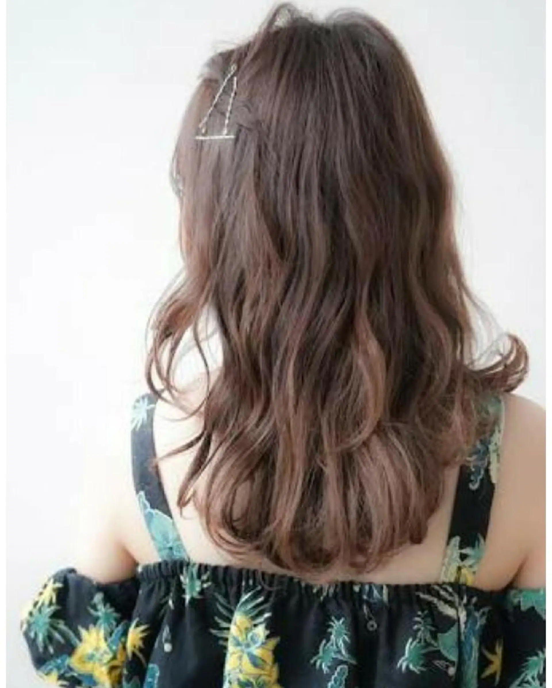 ヘアアレンジ 🇰🇷韓国風艶髪✨ 髪質改善 倉岡しおんのヘアスタイル