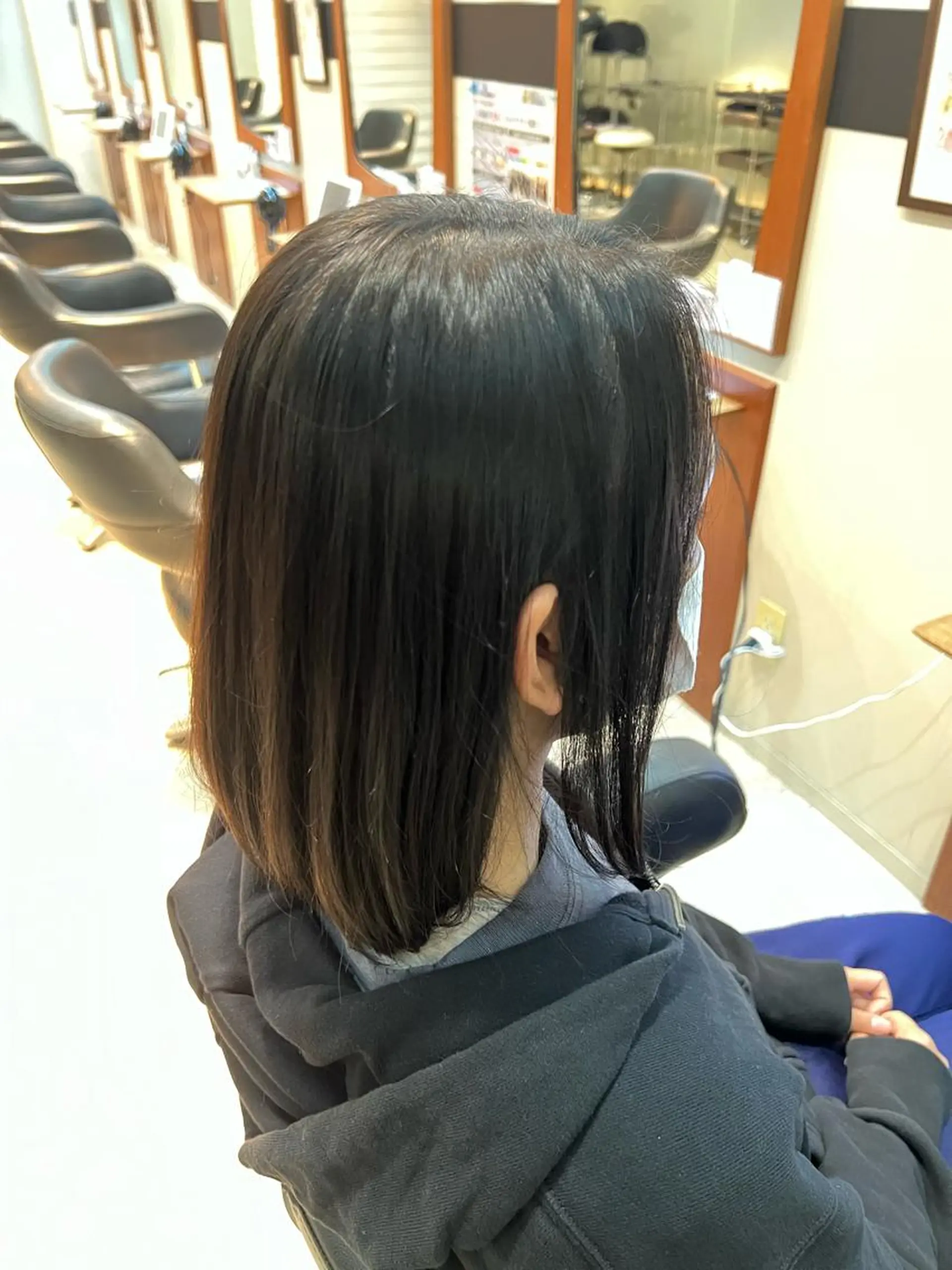 カラー 村尾 麗奈のヘアスタイル