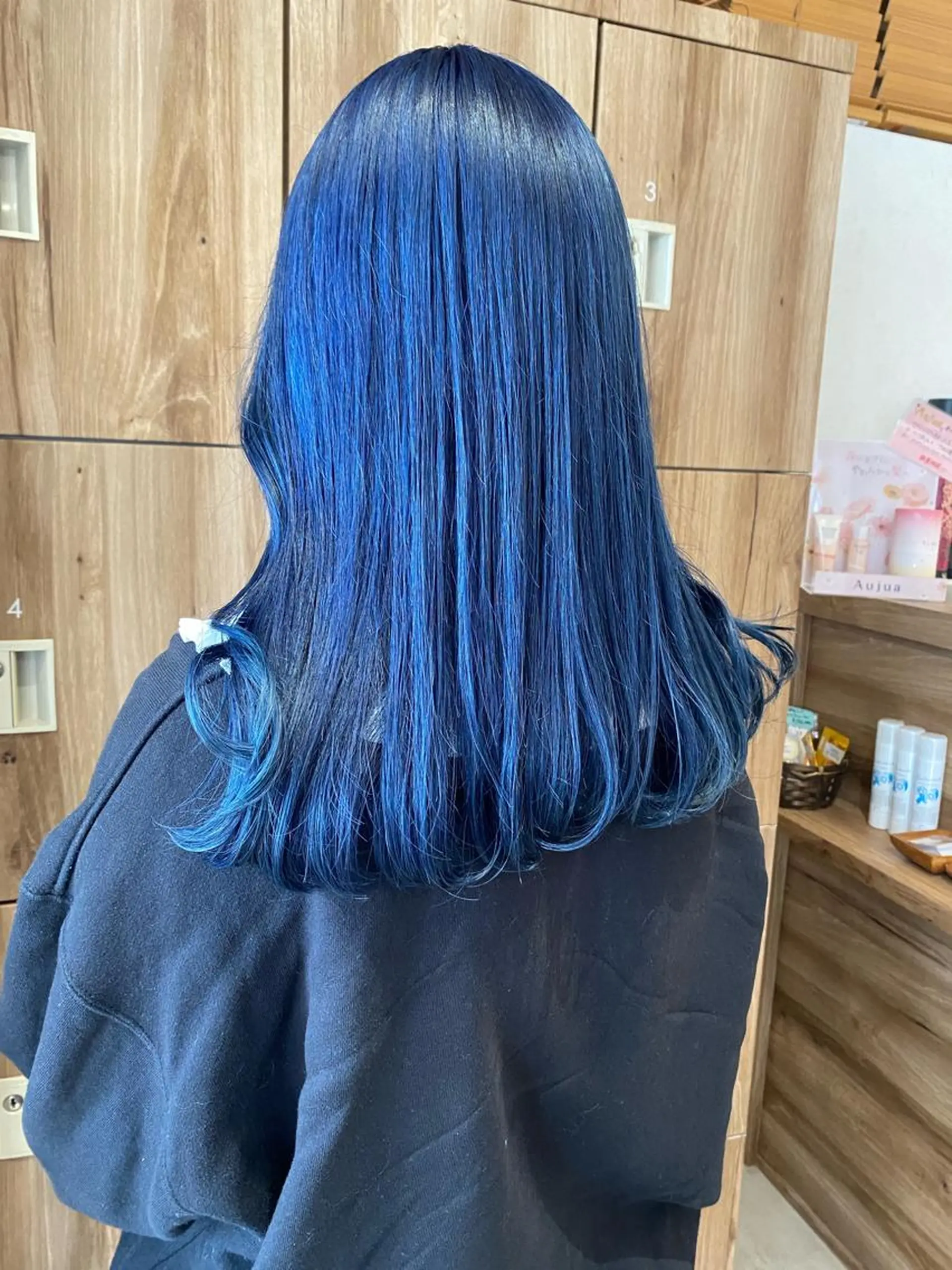 ロング ダブルカラー,透け カラーHINARIのヘアスタイル
