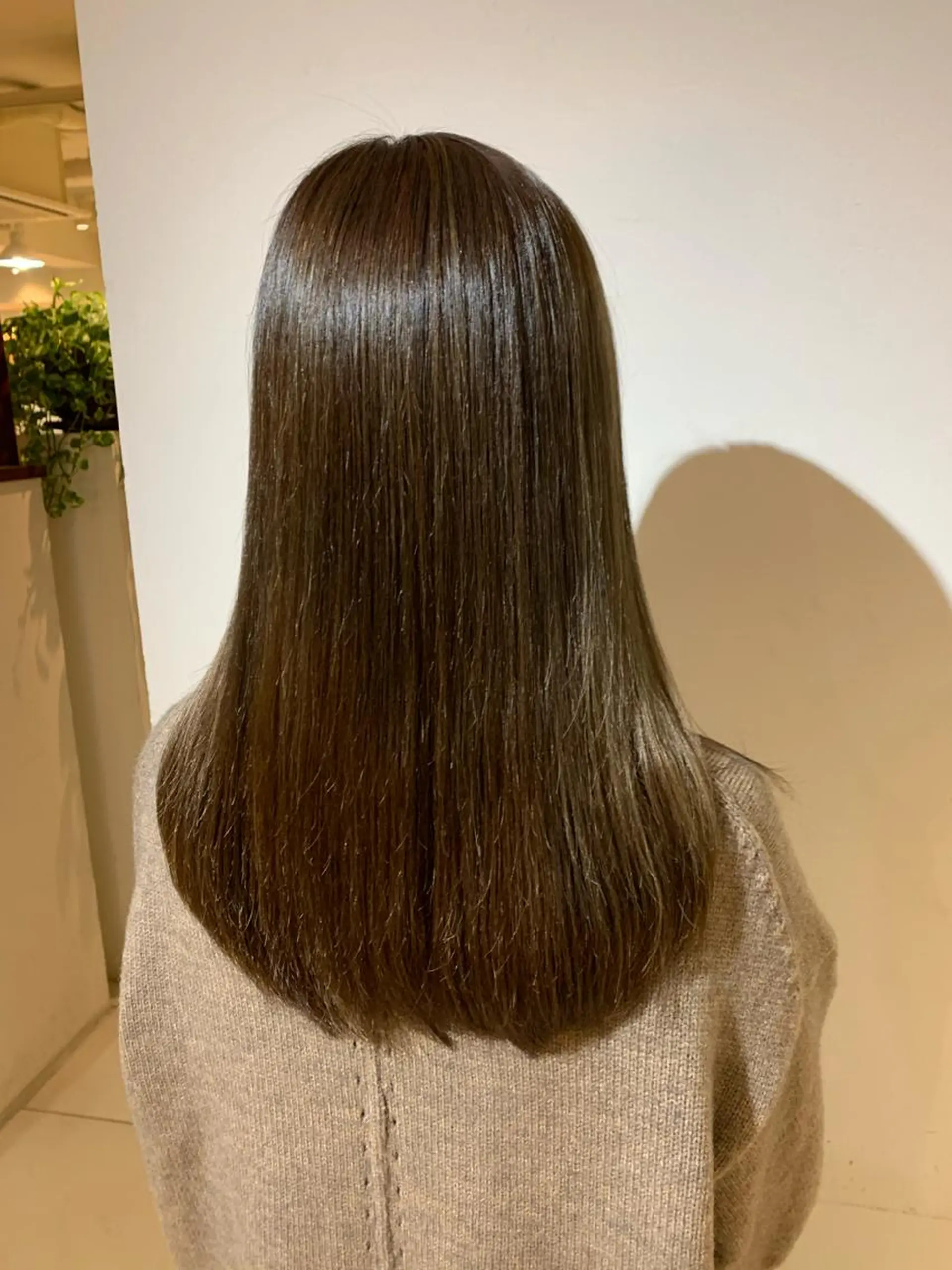 ロング 菅原リキヤ くびれレイヤーヘアのヘアスタイル