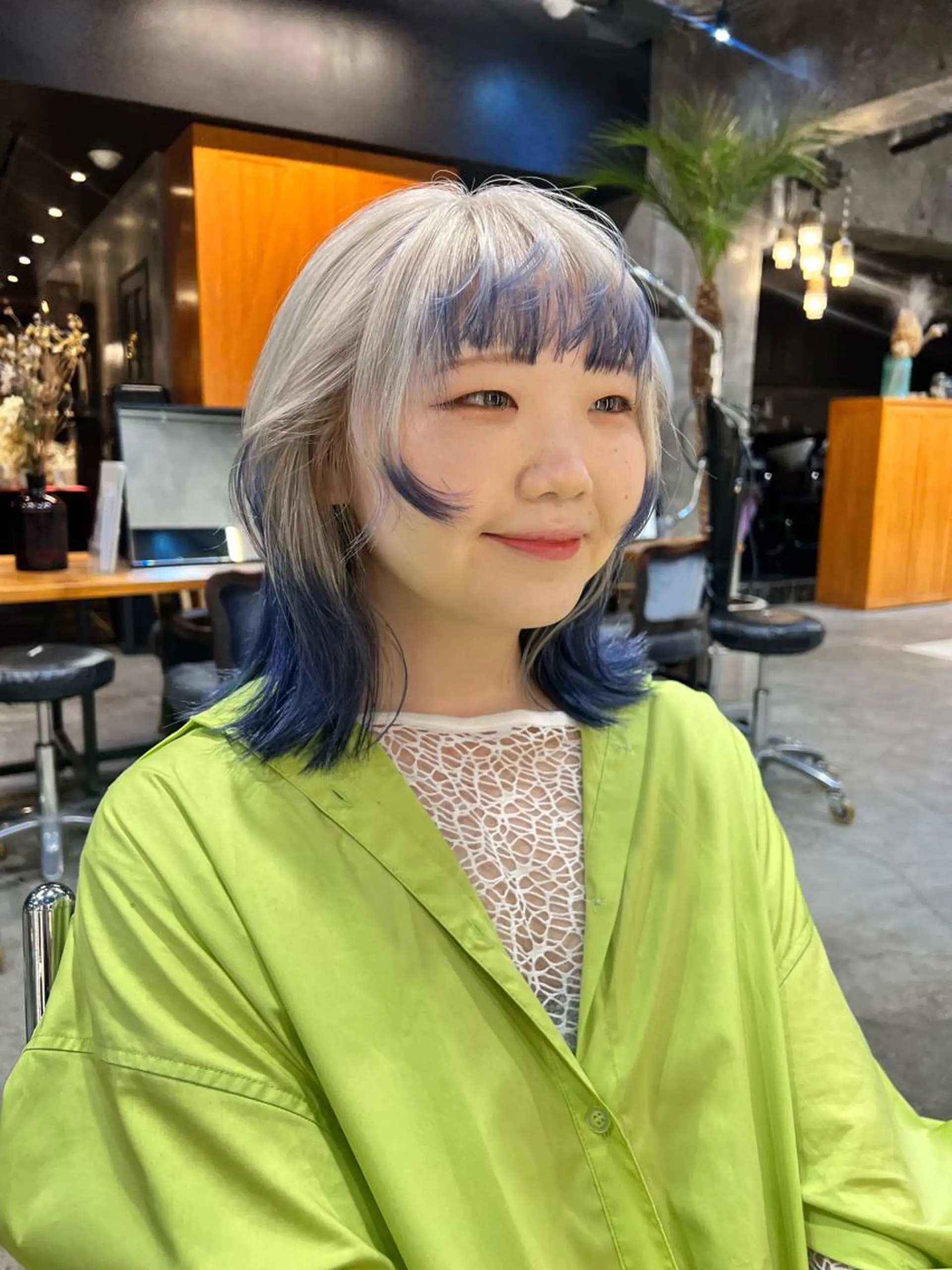 ミディアム カラー カット ヘアカラー 圧倒的デザイン力 店長🎨RENAのヘアスタイル