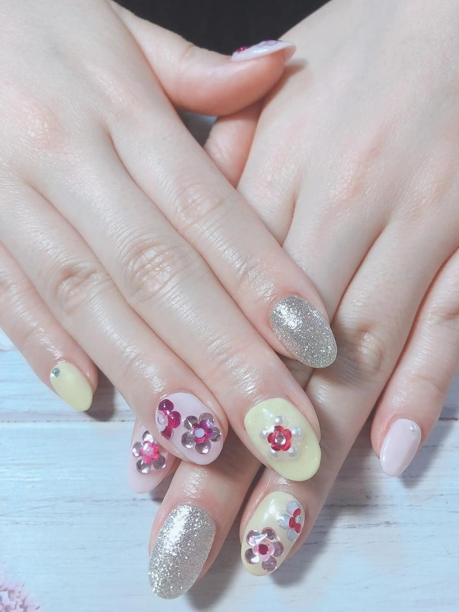 ネイル Lakkus T－CHIのネイルデザイン