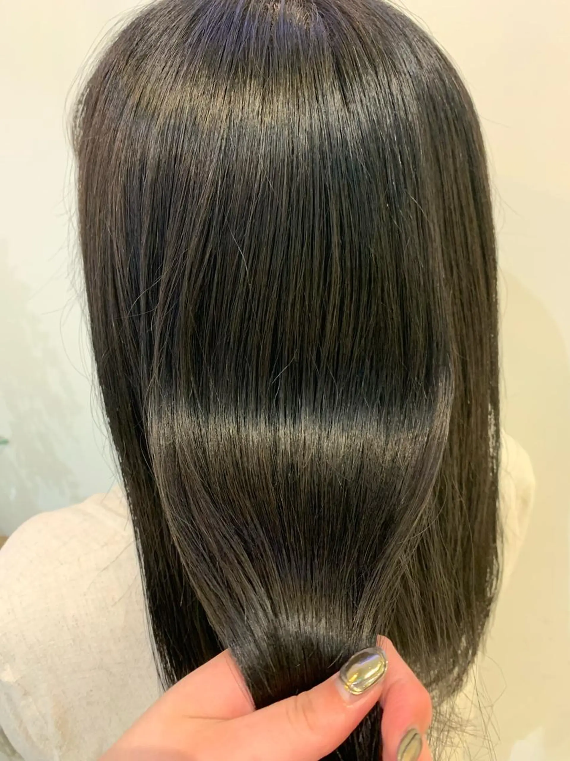 カラー ブリーチしない暖色 カラー🥀杉 優菜のヘアスタイル