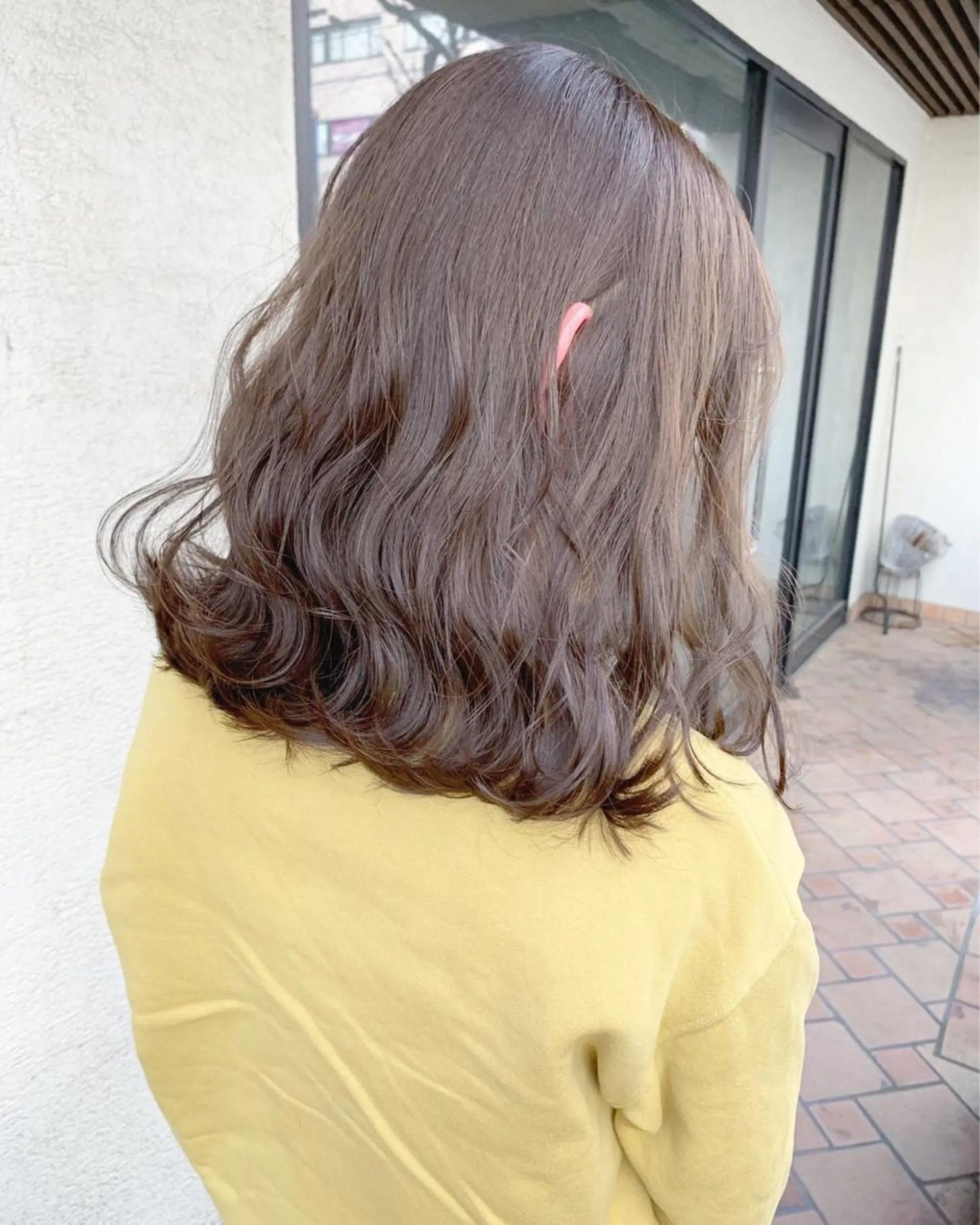 ミディアム カラー 艶髪・酸性ストレート フリツのヘアスタイル