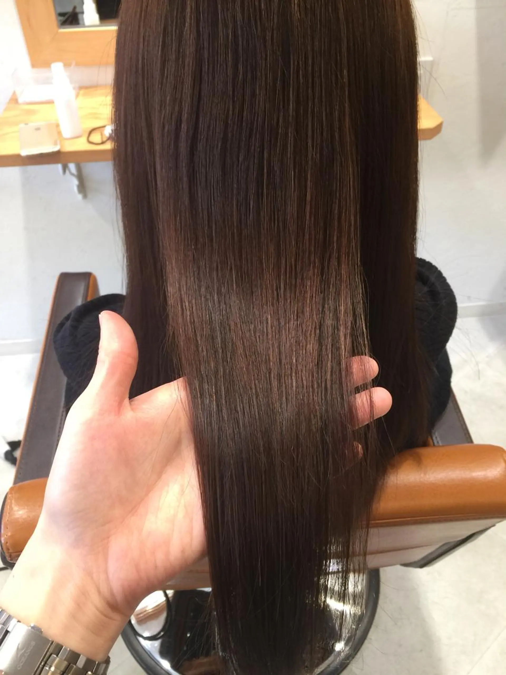 ロング 縮毛矯正 ツヤ髪専門美容師 桑原 和誠のヘアスタイル