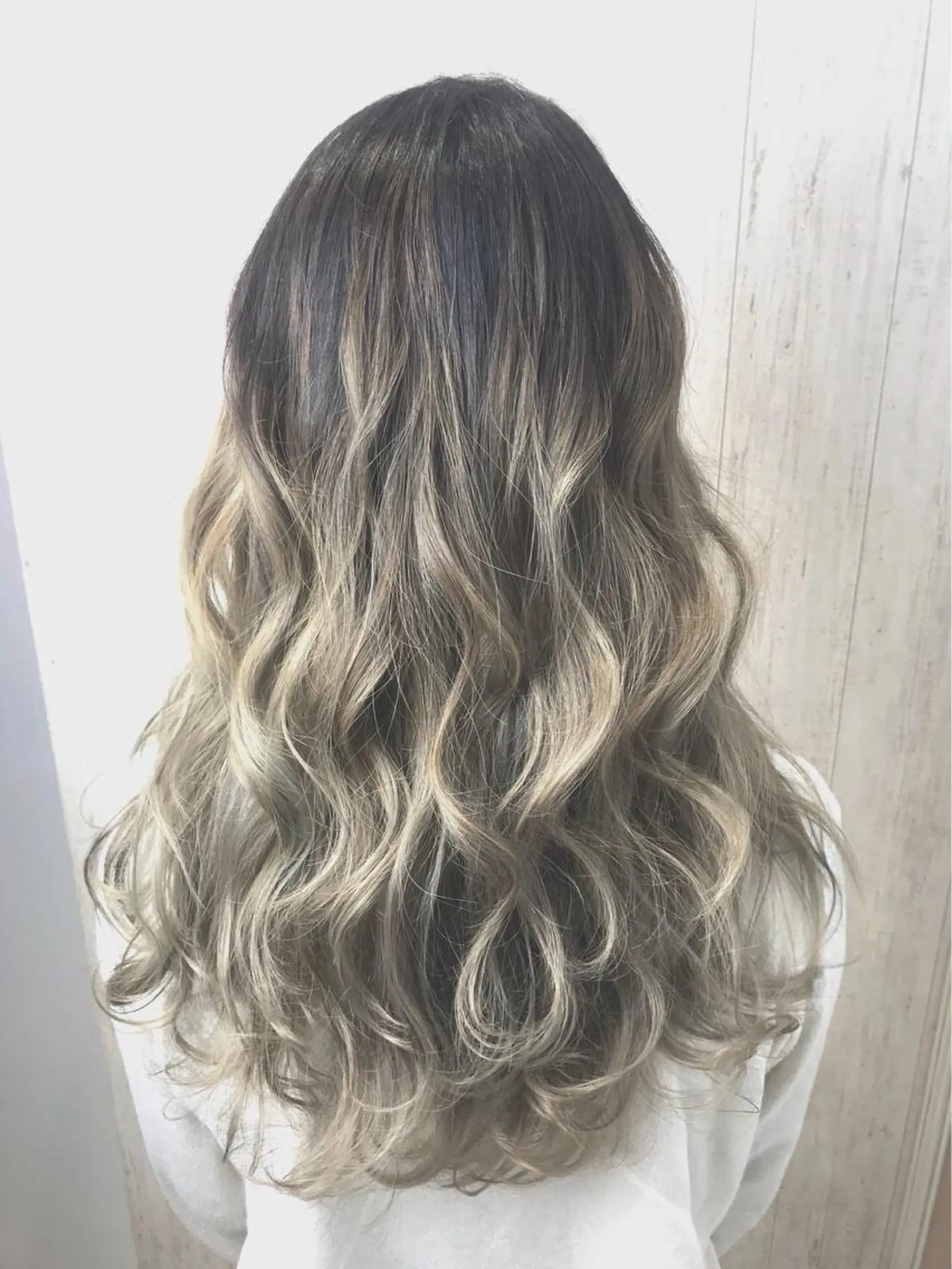 ロング カラー 🎊ルービック 京橋店💛のヘアスタイル