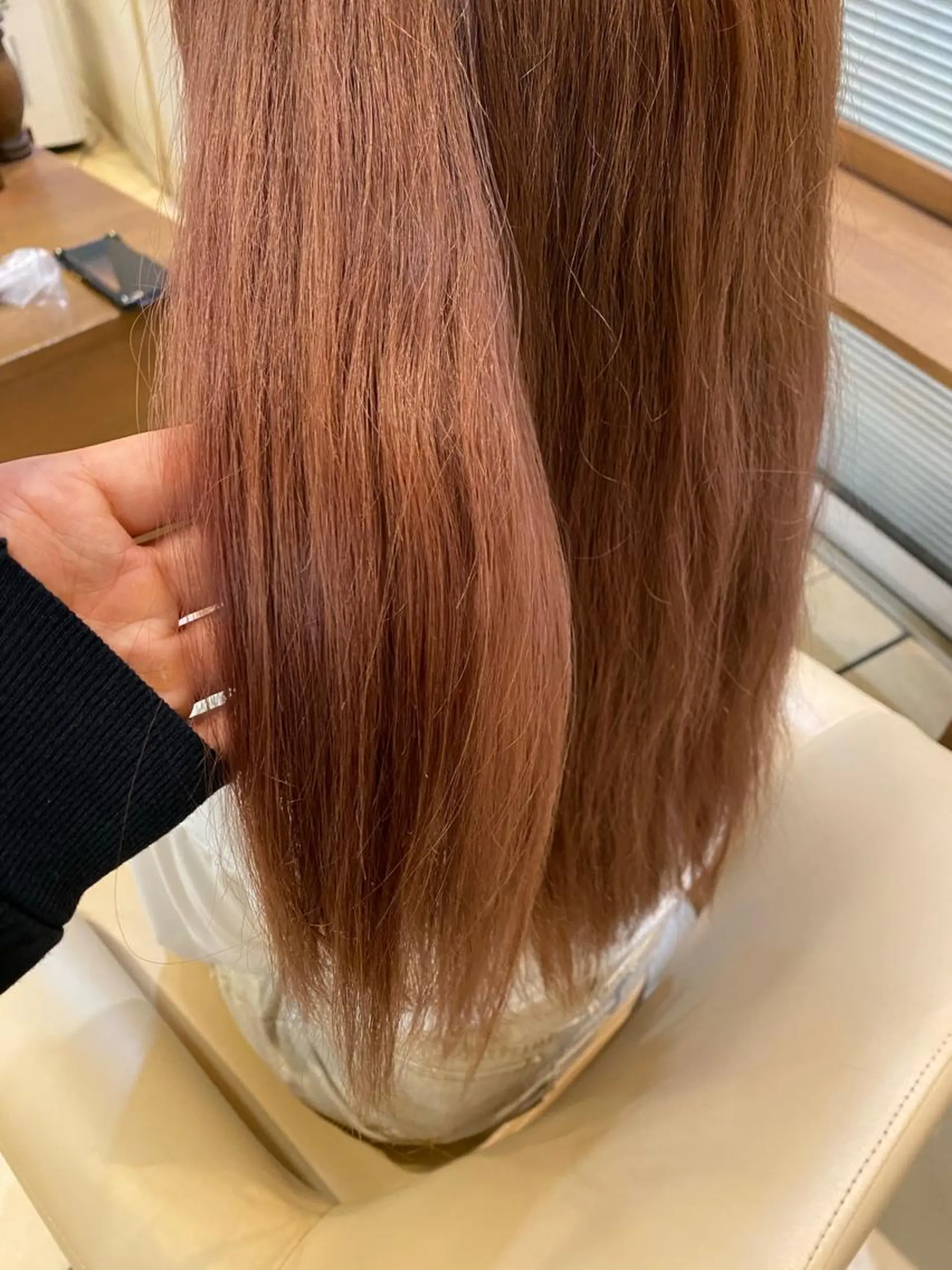 カラー ベージュカラー ブリーチ ケアブリーチ ピンクカラー ピンクベージュ 誰より丁寧なカット/ 小林輝/レイヤーのヘアスタイル