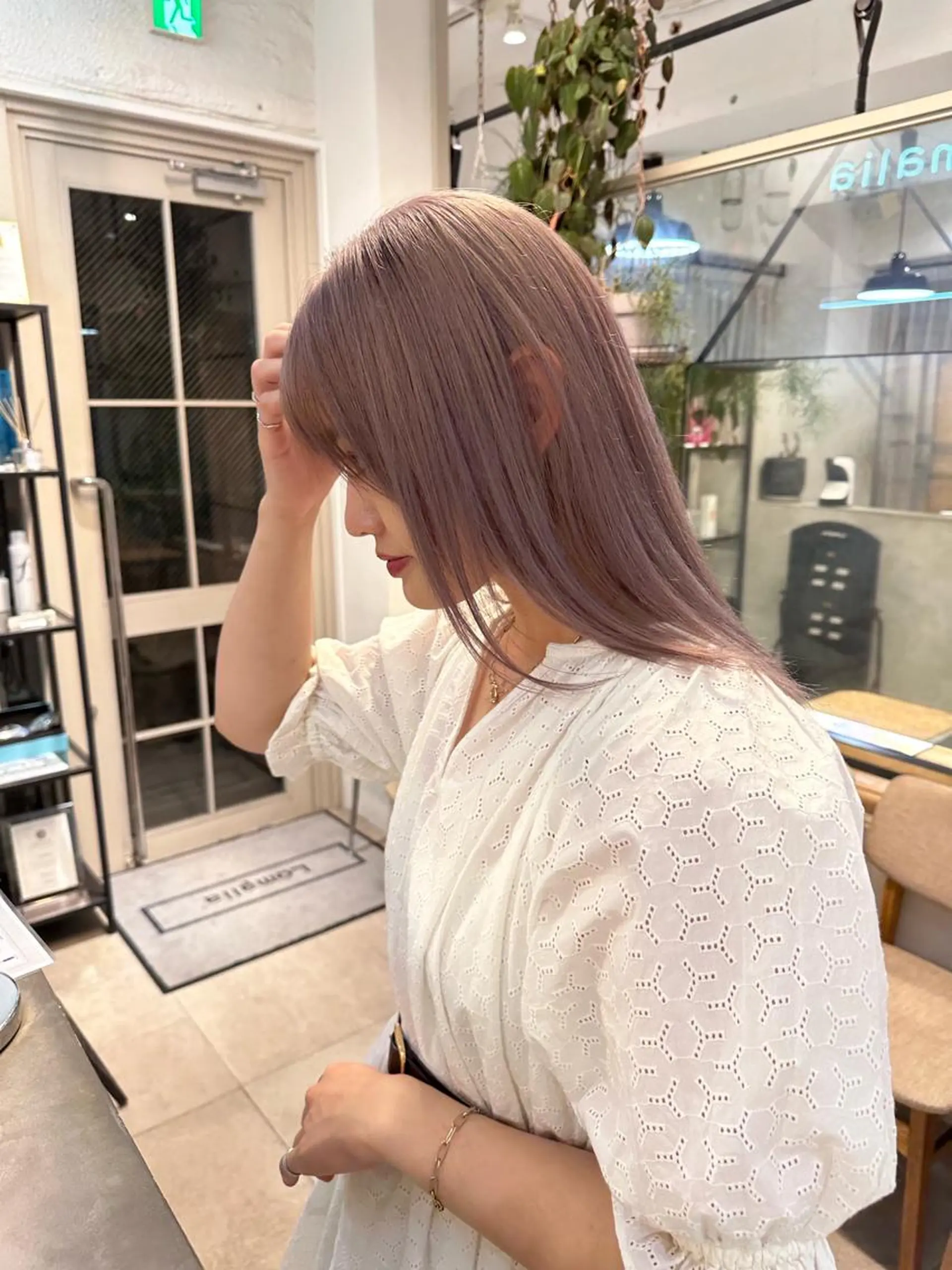 セミロング カラー ヘアカラー トリートメント REINA☁️透明感 カラー/ぷつっと♡のヘアスタイル