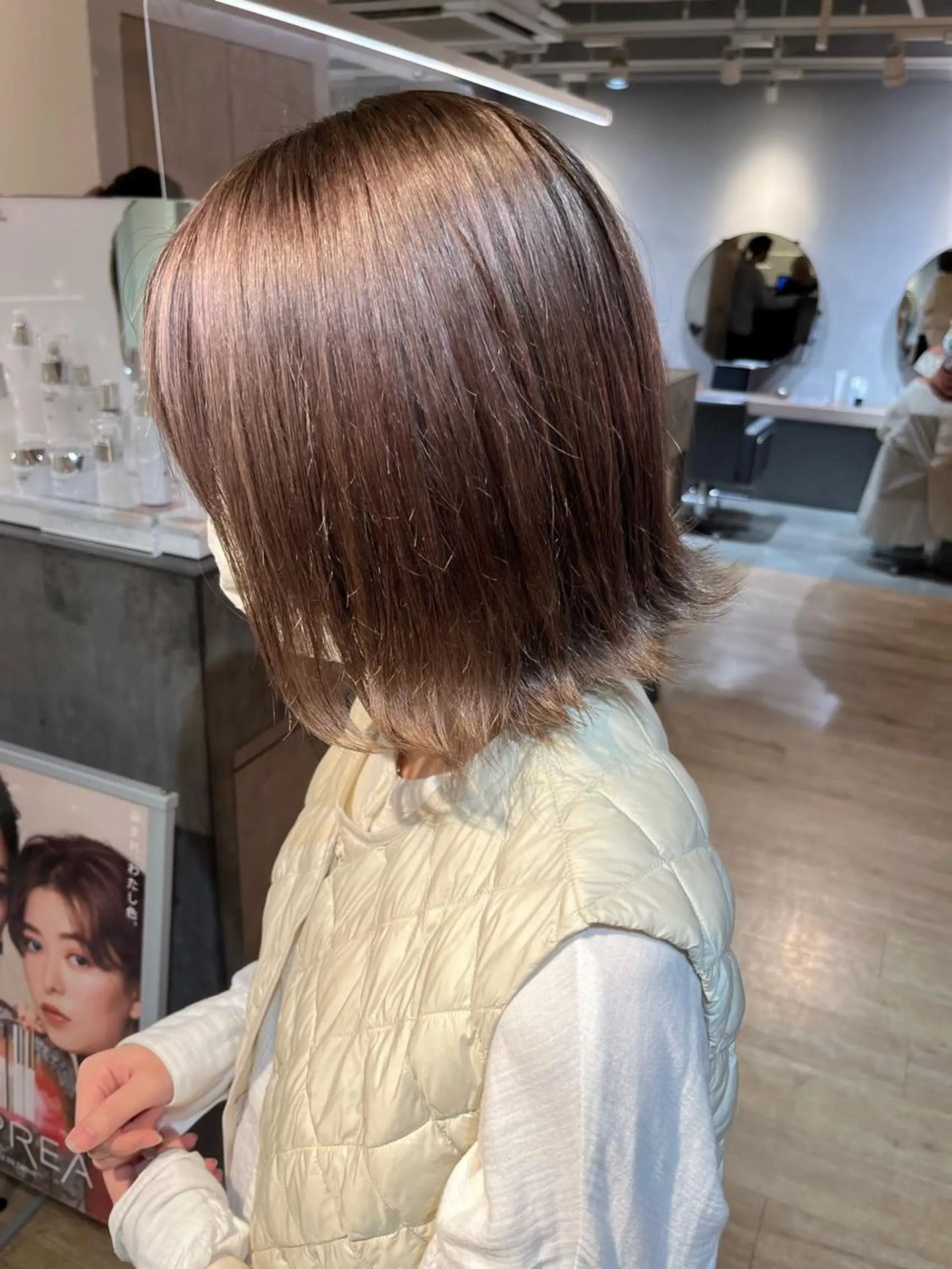 ショート カラー SCENEbyRAD helmのヘアスタイル