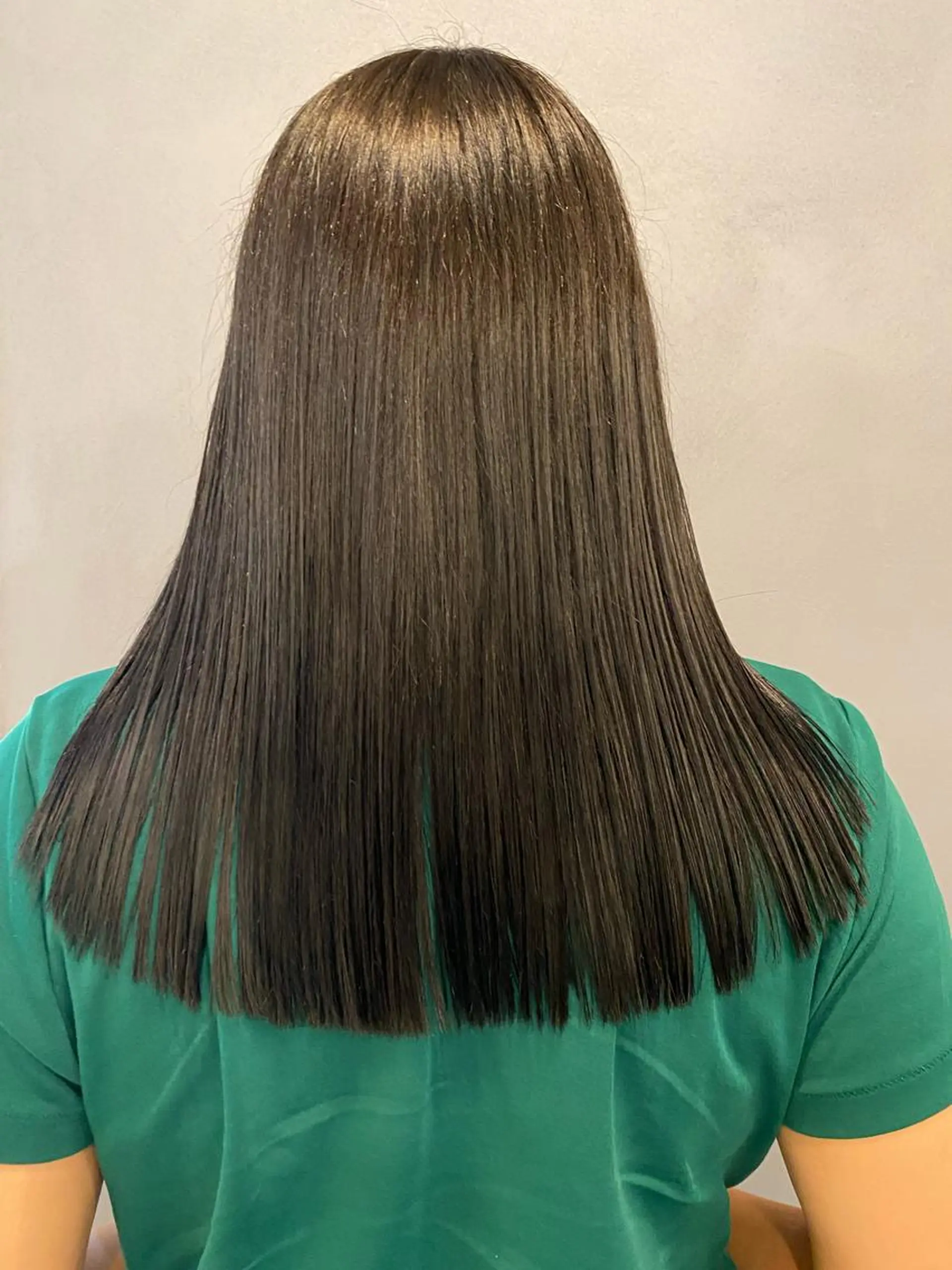 ミディアム トリートメント 砂原 ひよりのヘアスタイル