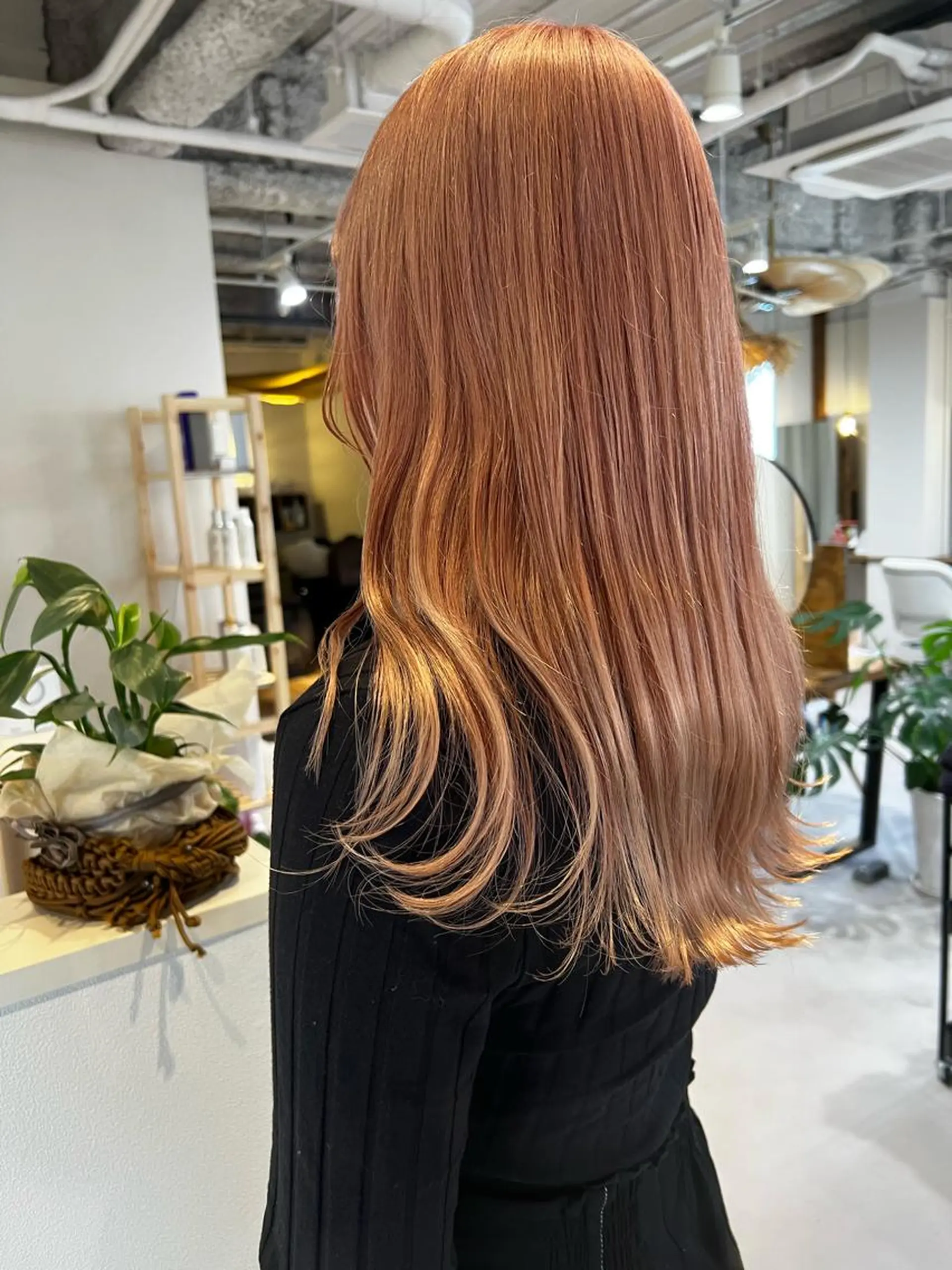 ロング ココルアナ 豊中美容室のヘアスタイル