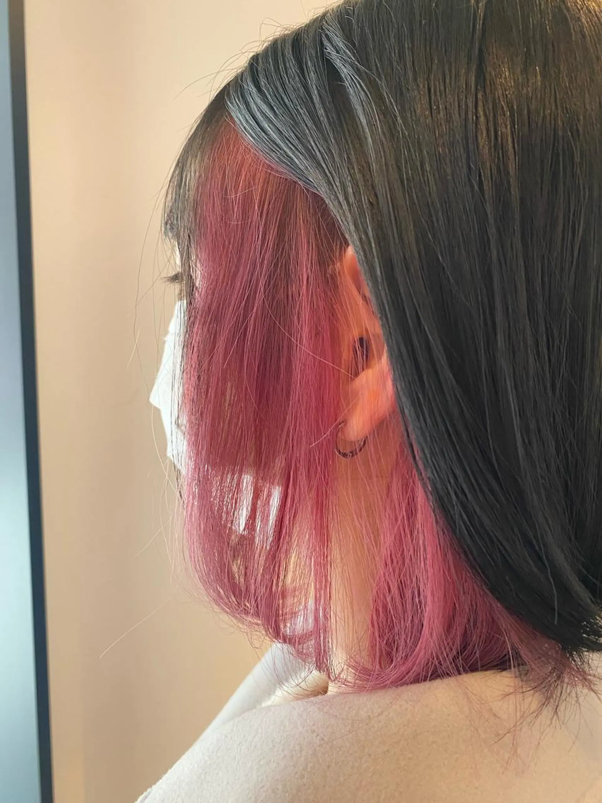 ショート カラー 白髪ぼかしハイライト ／レイヤー中島啓太のヘアスタイル