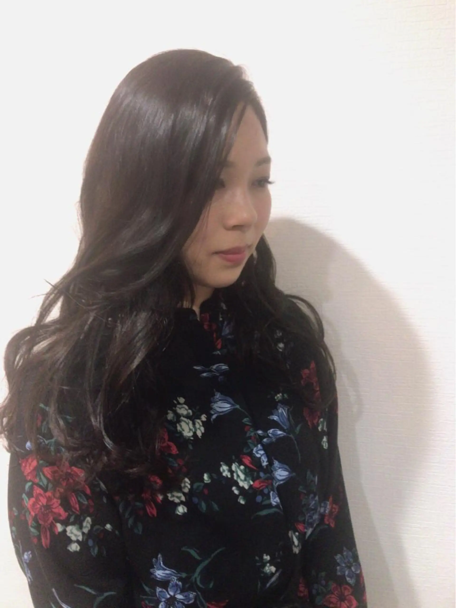 セミロング カラー レイヤーカット匠 イソザキノリユキのヘアスタイル