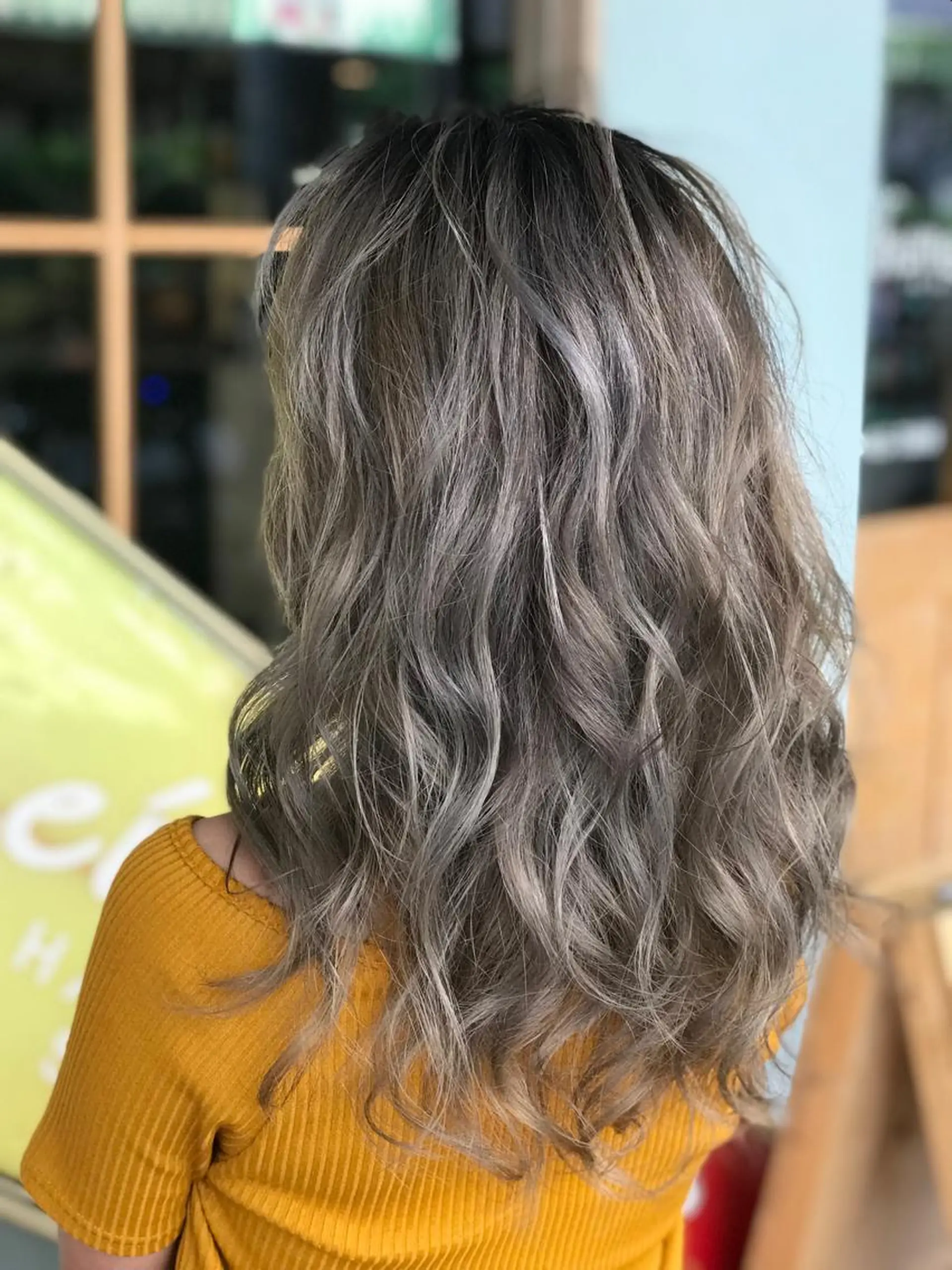 ロング カラー ヘアアレンジ 溝部裕太Hair salon808代表のヘアスタイル