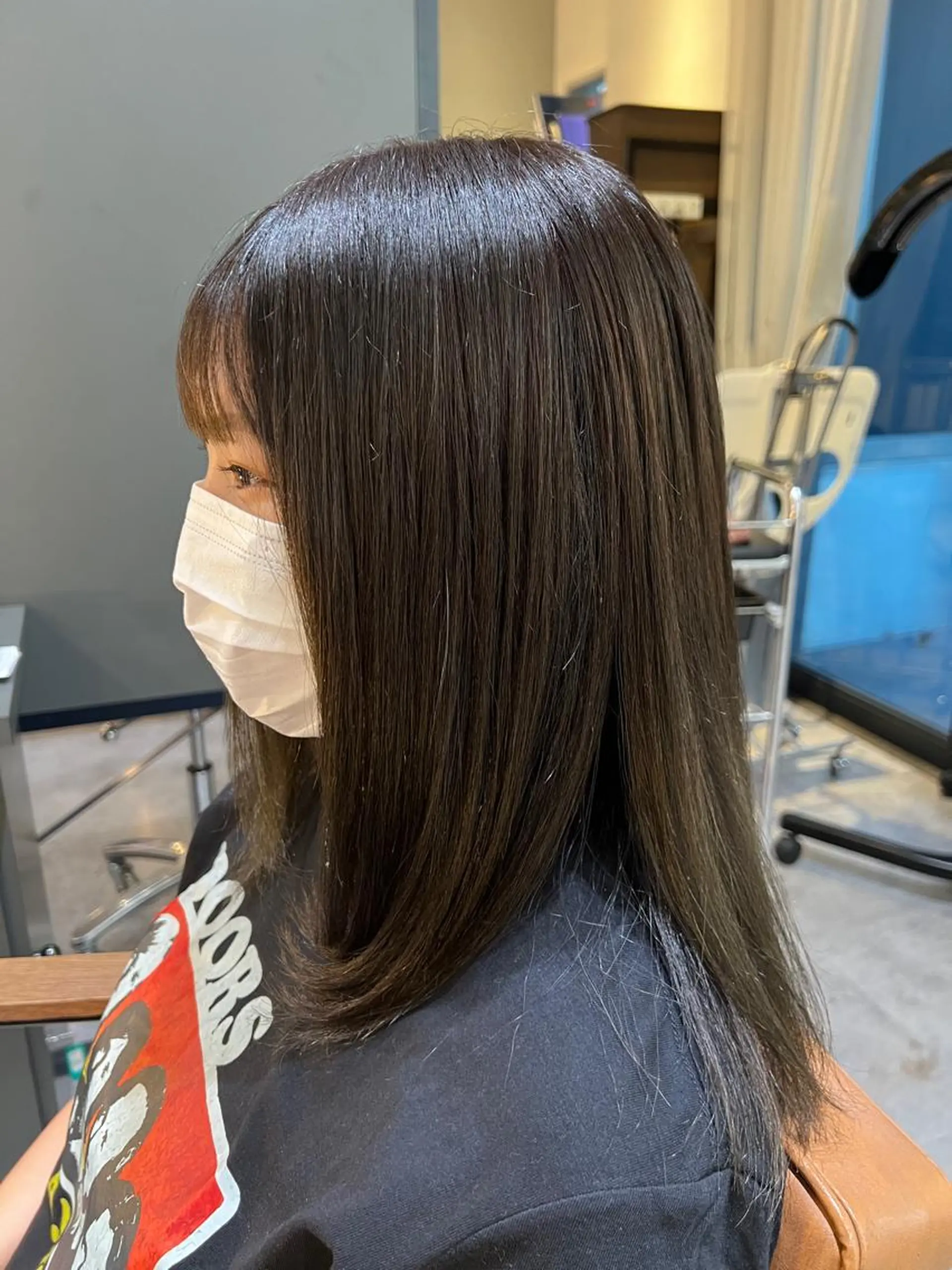 セミロング カラー 髪質改善ストレート Kantaのヘアスタイル