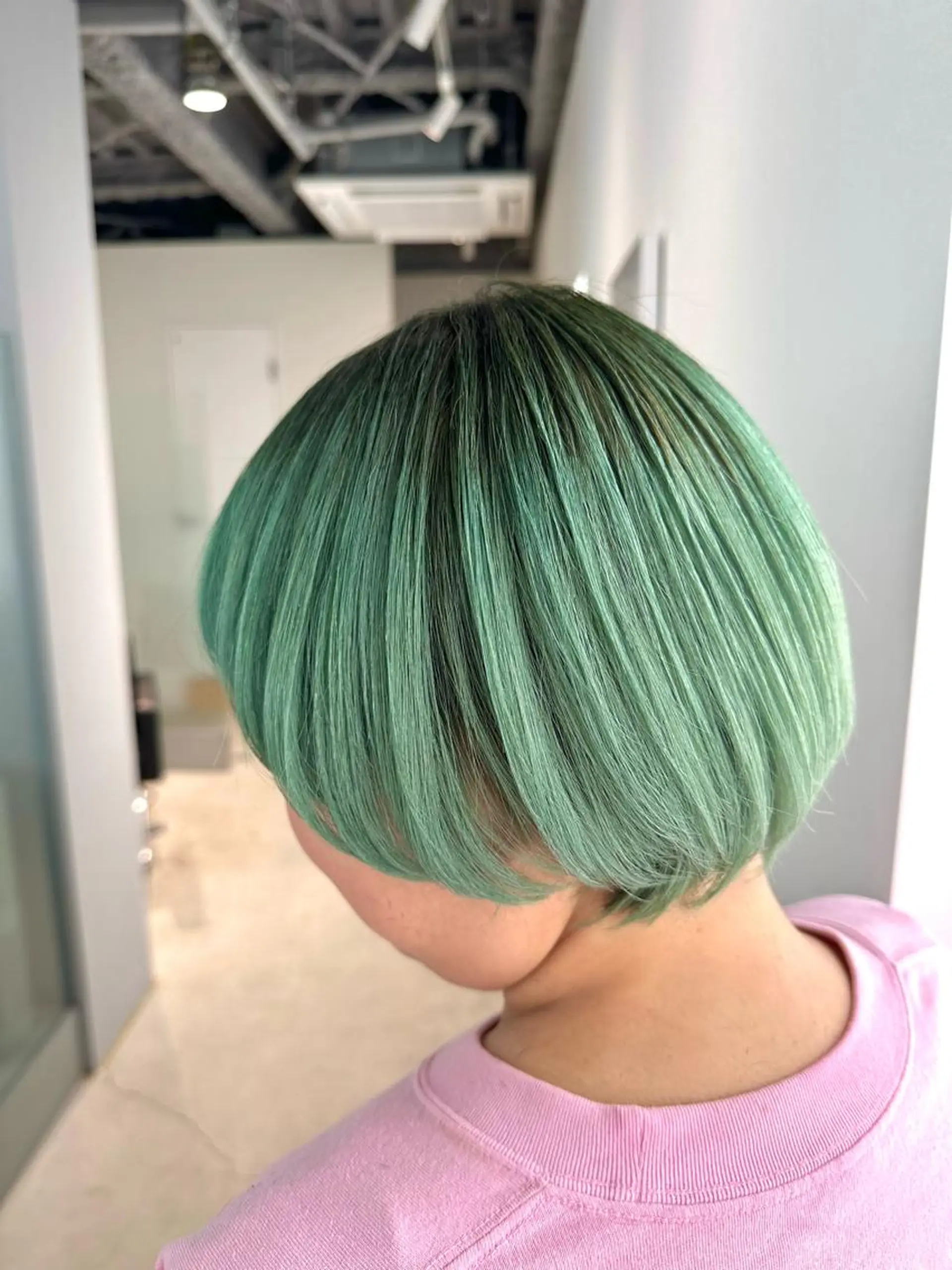 ショート カラー MUK ムクのヘアスタイル