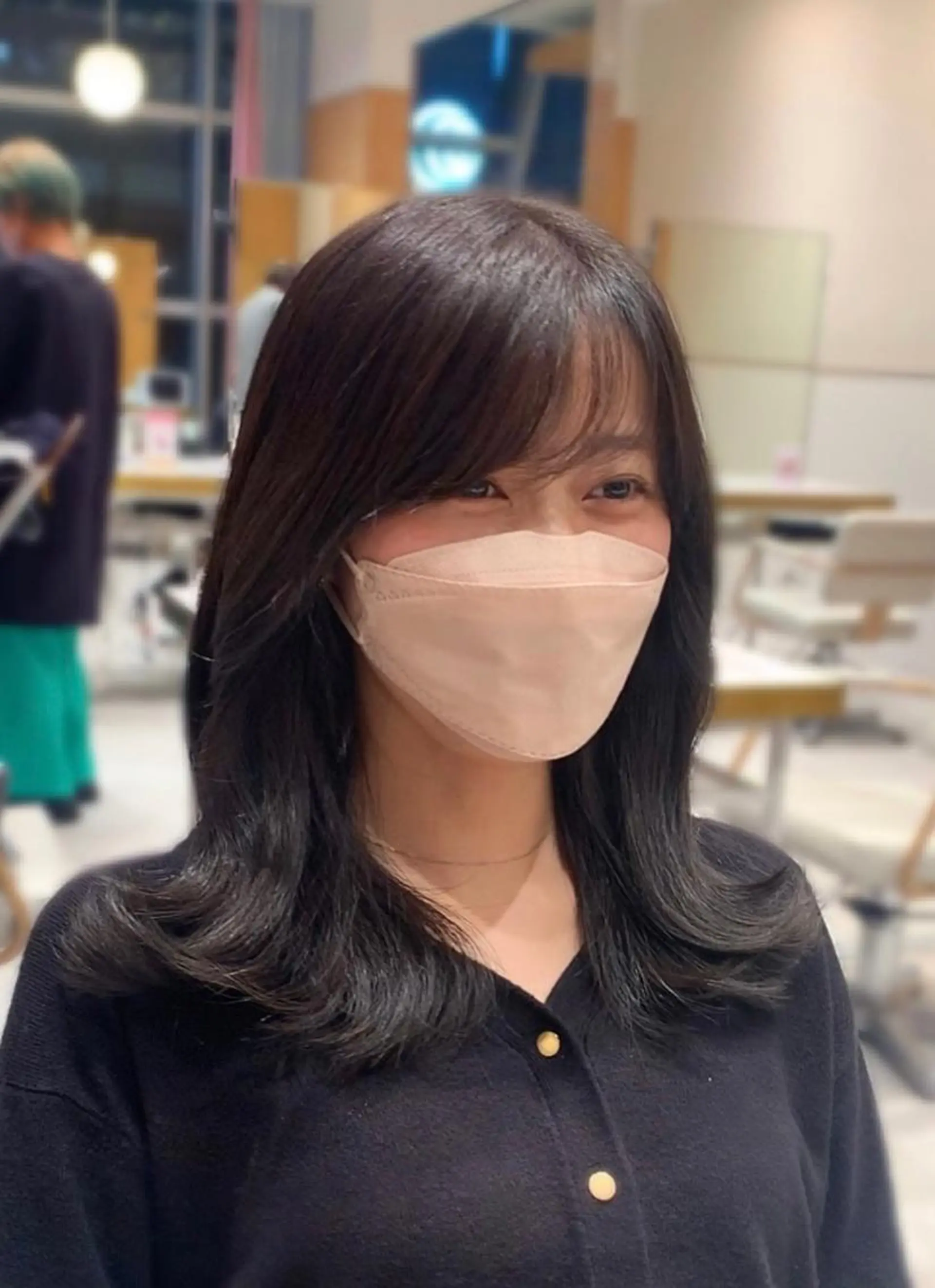 ミディアム カラー ヘアアレンジ 内田 志乃のヘアスタイル