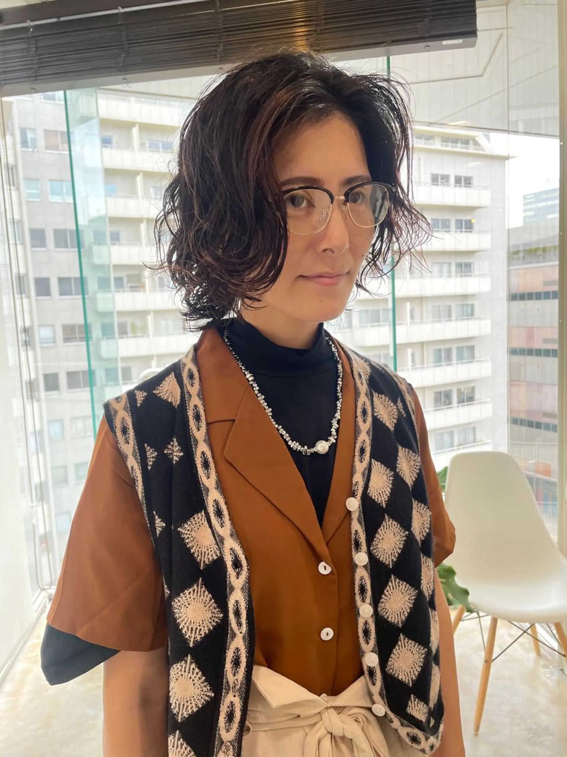 ミディアム パーマ カット パーマ トリートメント レイヤー／似合わせ TAKUYAのヘアスタイル