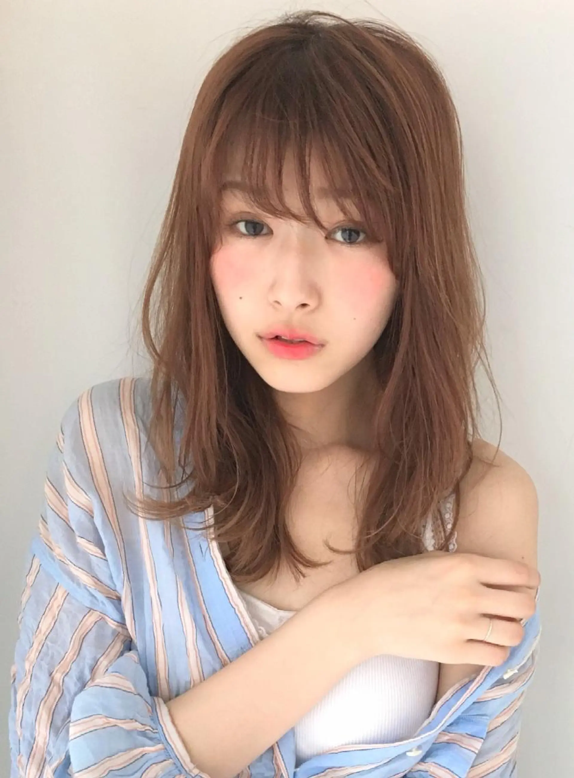 ミディアム カラー レイヤーカット✂️ 横浜No1♡下鳥翔子のヘアスタイル