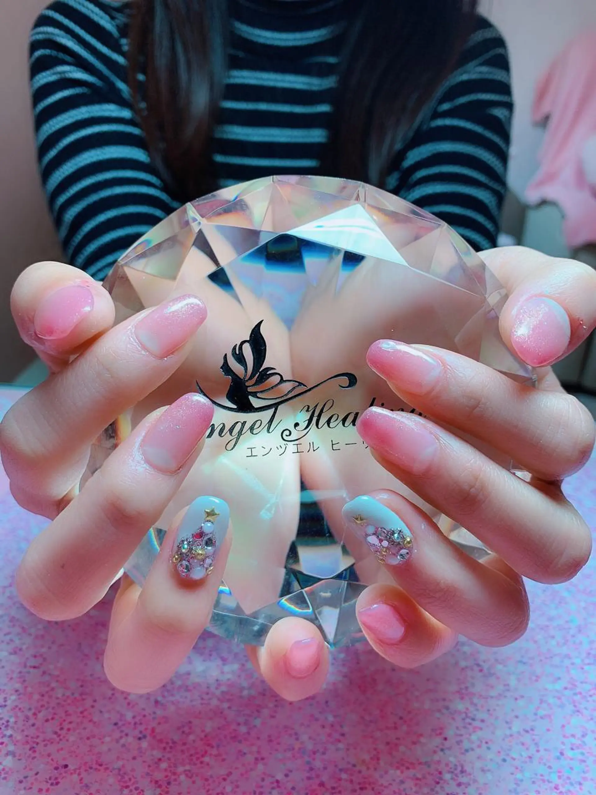 ネイル エンジェル ヒーリング 矢場町店のネイルデザイン
