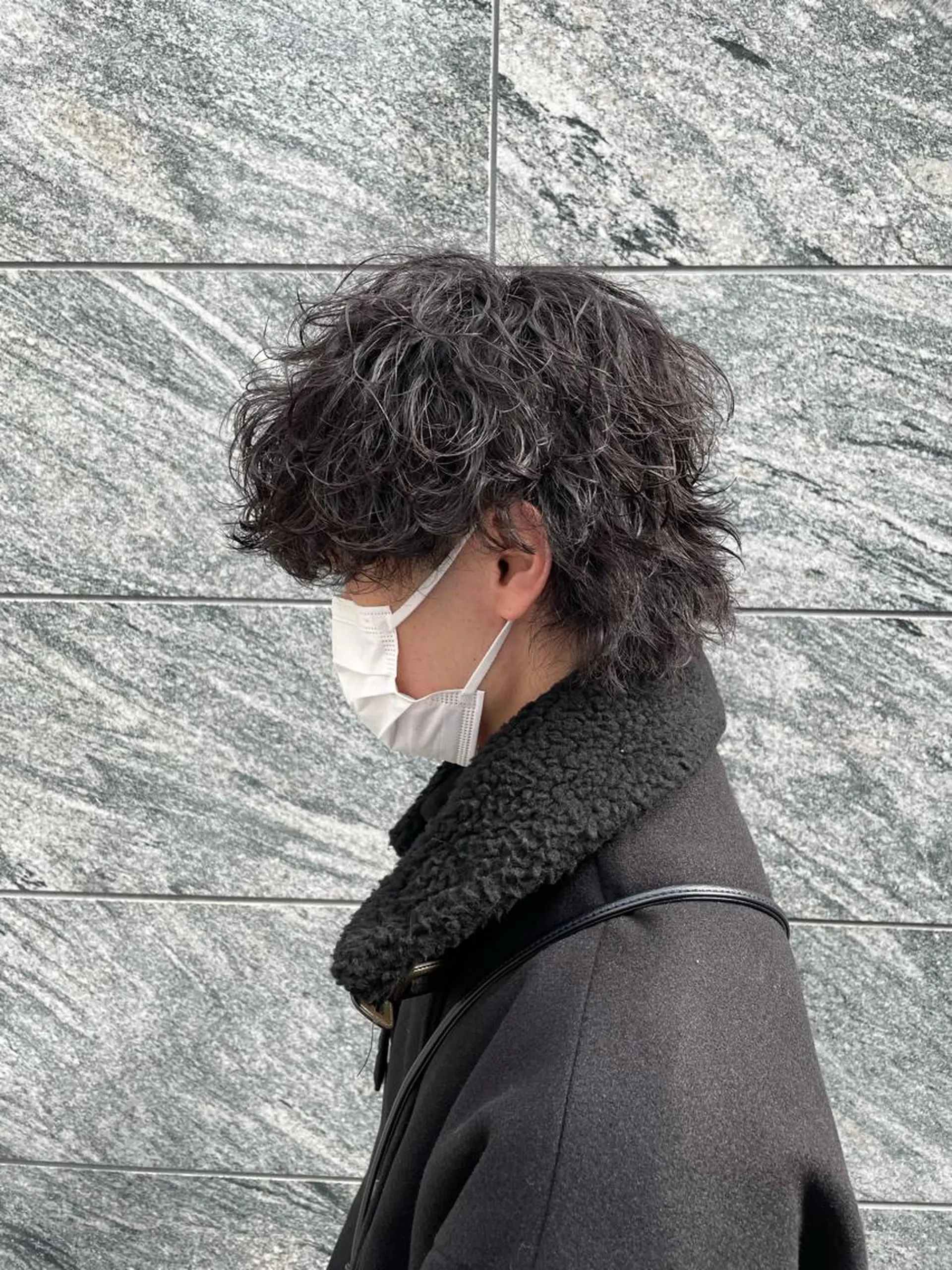 ショート カラー パーマ ヘアアレンジ メンズ キッズ ネイル マツエク・マツパ アイブロウ アップバング センターパート メンズハイトーン マッシュウルフ マッシュ カット パーマ トリートメント ヘッドスパ ヘアセット スパイキー/フェザー /波巻き/かいとのヘアスタイル