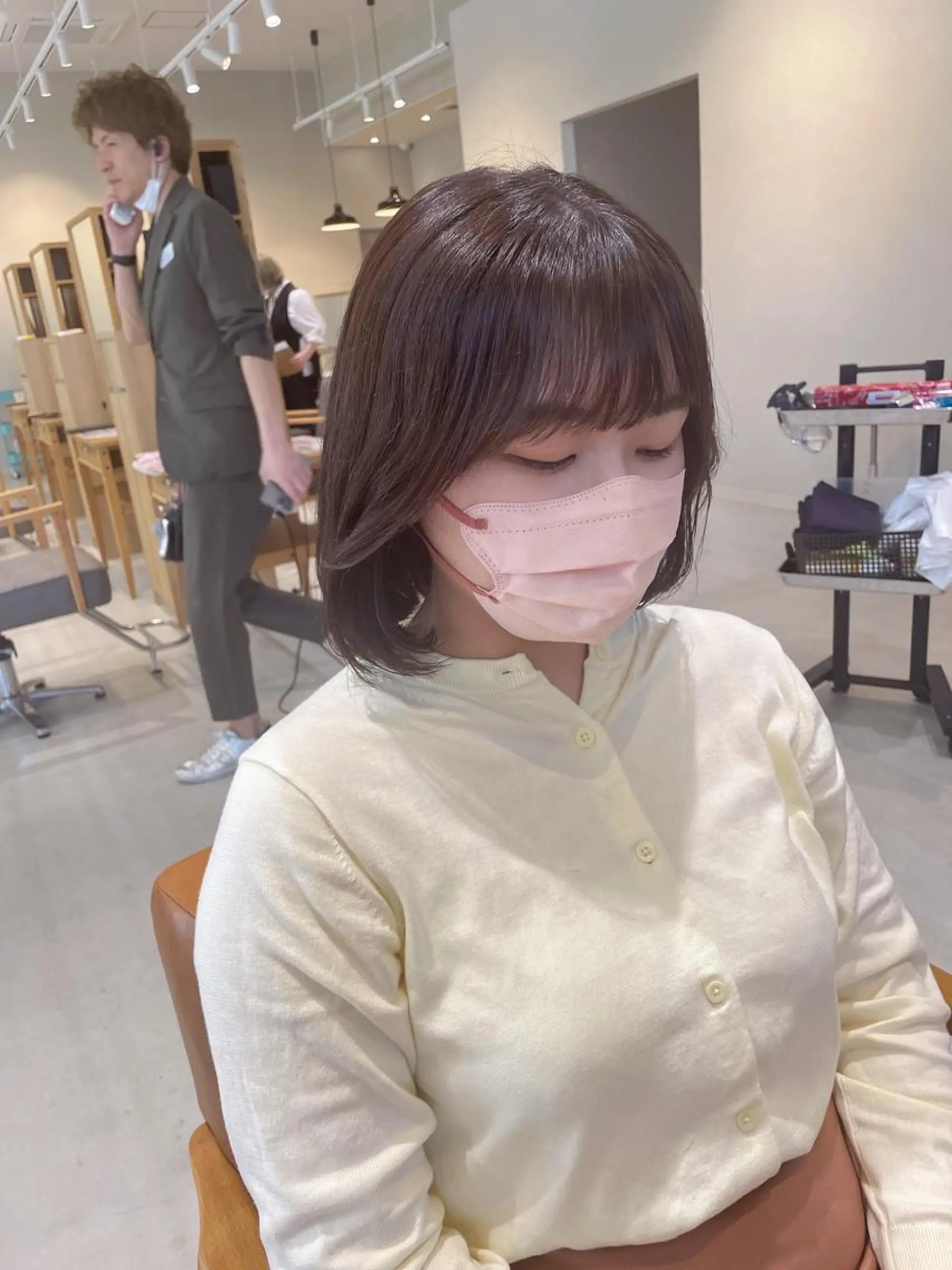 ミディアム ボブ 韓国風ヘア ムラ修正ブリーチ 山田眞之介のヘアスタイル