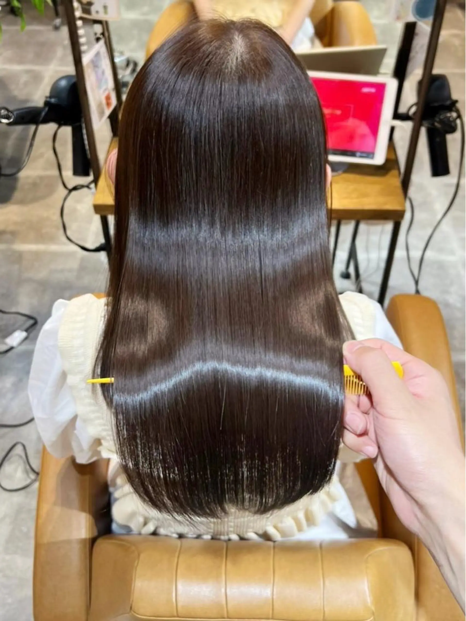 ロング カラー カット ヘアカラー 縮毛矯正 トリートメント ‎🤍髪質改善‎🤍 ‎ViVIE🤍のヘアスタイル